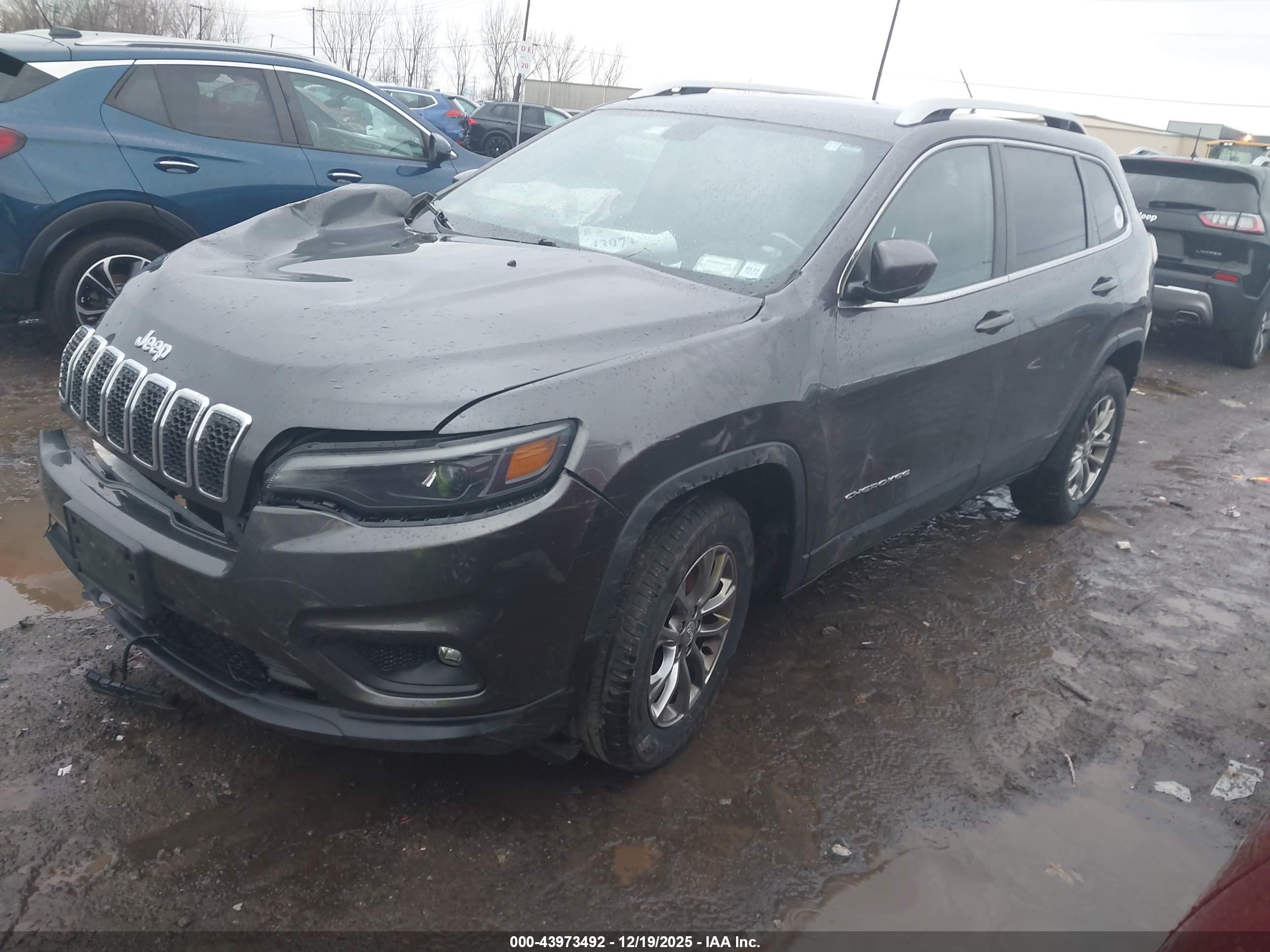 JEEP CHEROKEE image 2