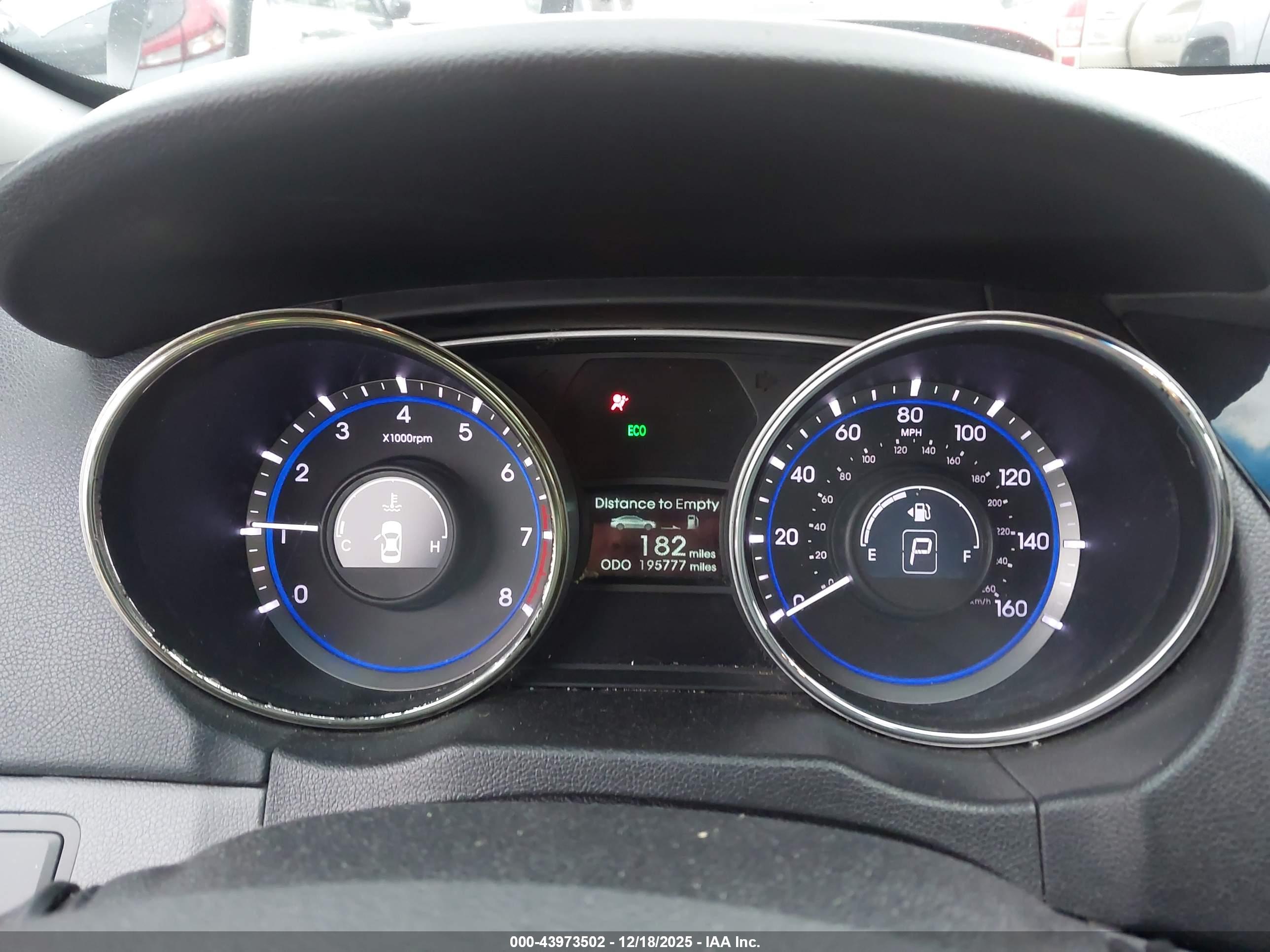HYUNDAI SONATA image 7