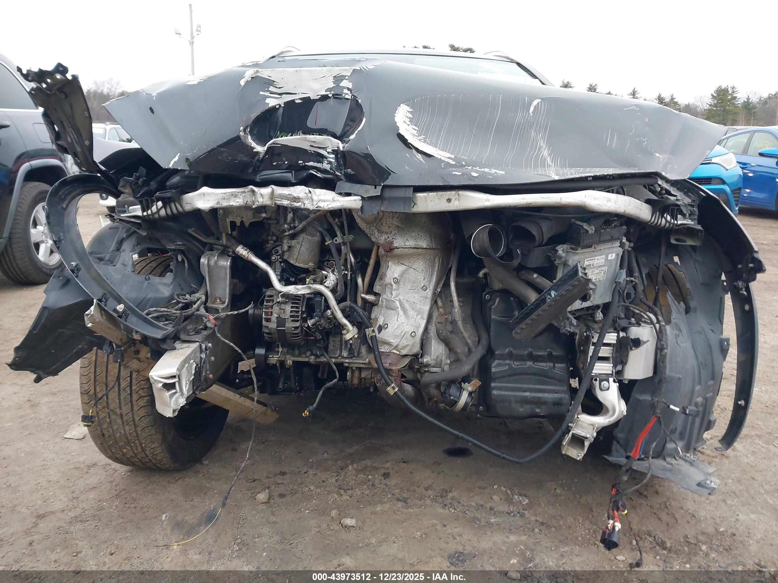 INFINITI QX30 image 6