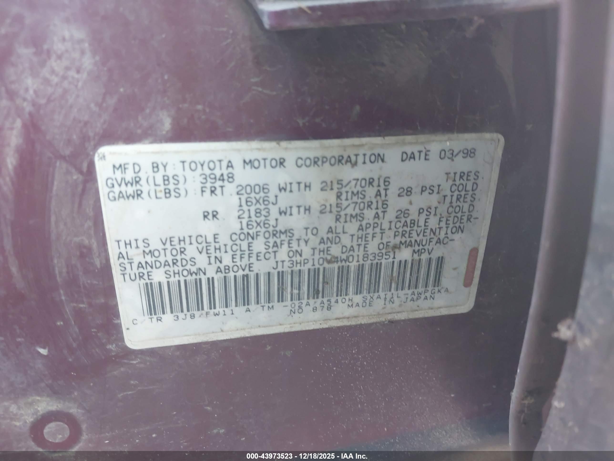 TOYOTA RAV4 image 9