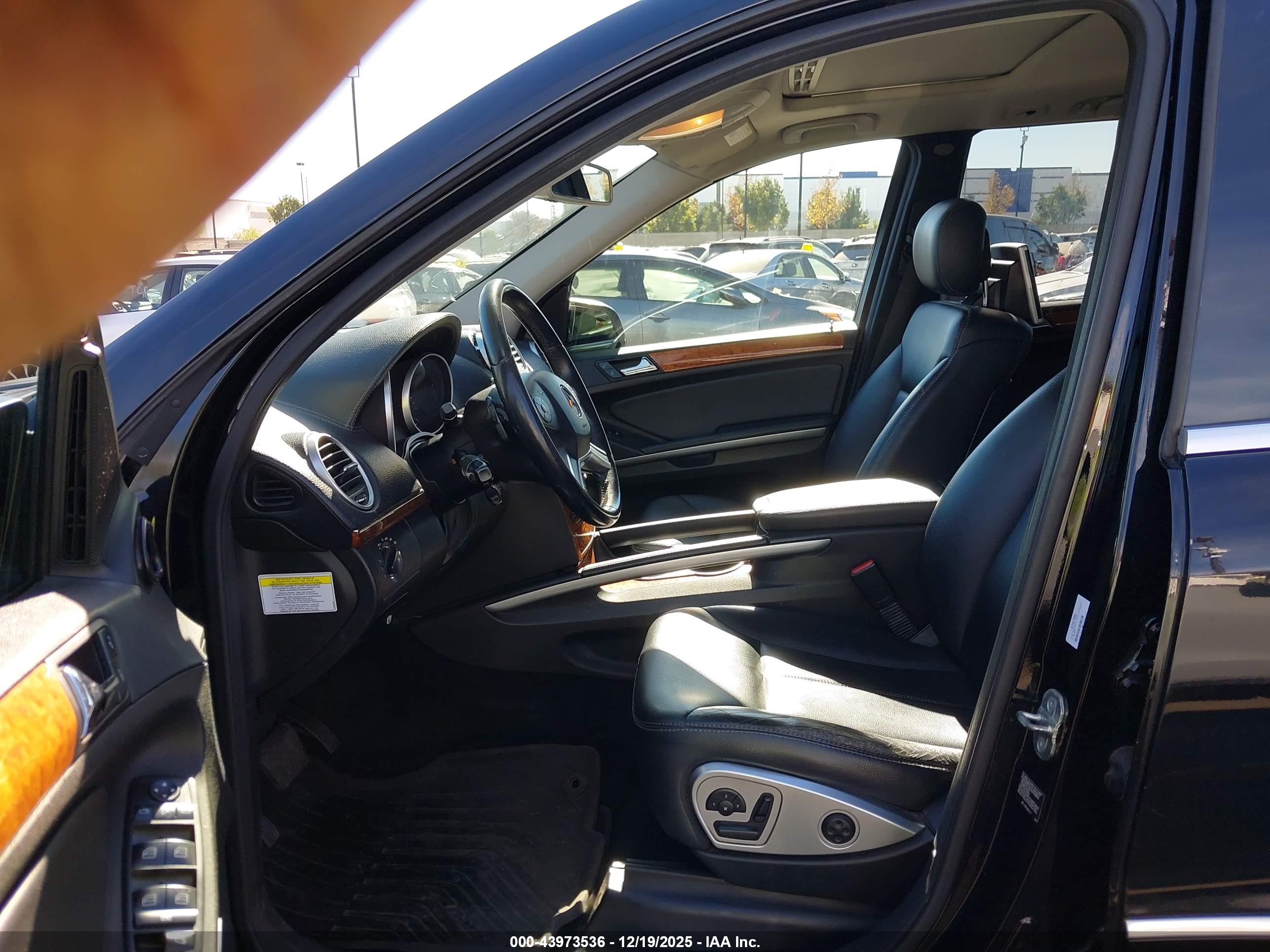 MERCEDES-BENZ GL image 5