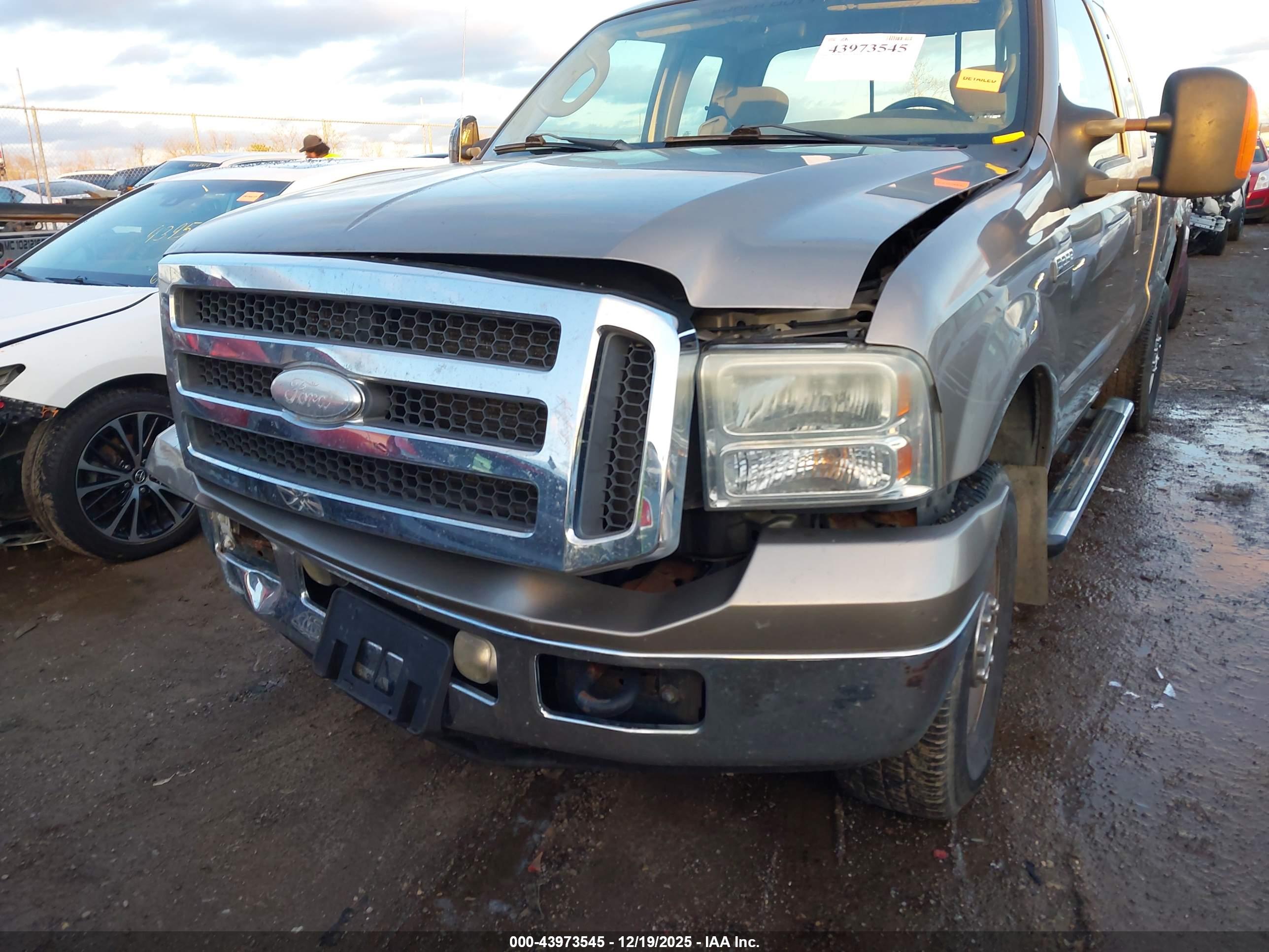 FORD F-250 image 6