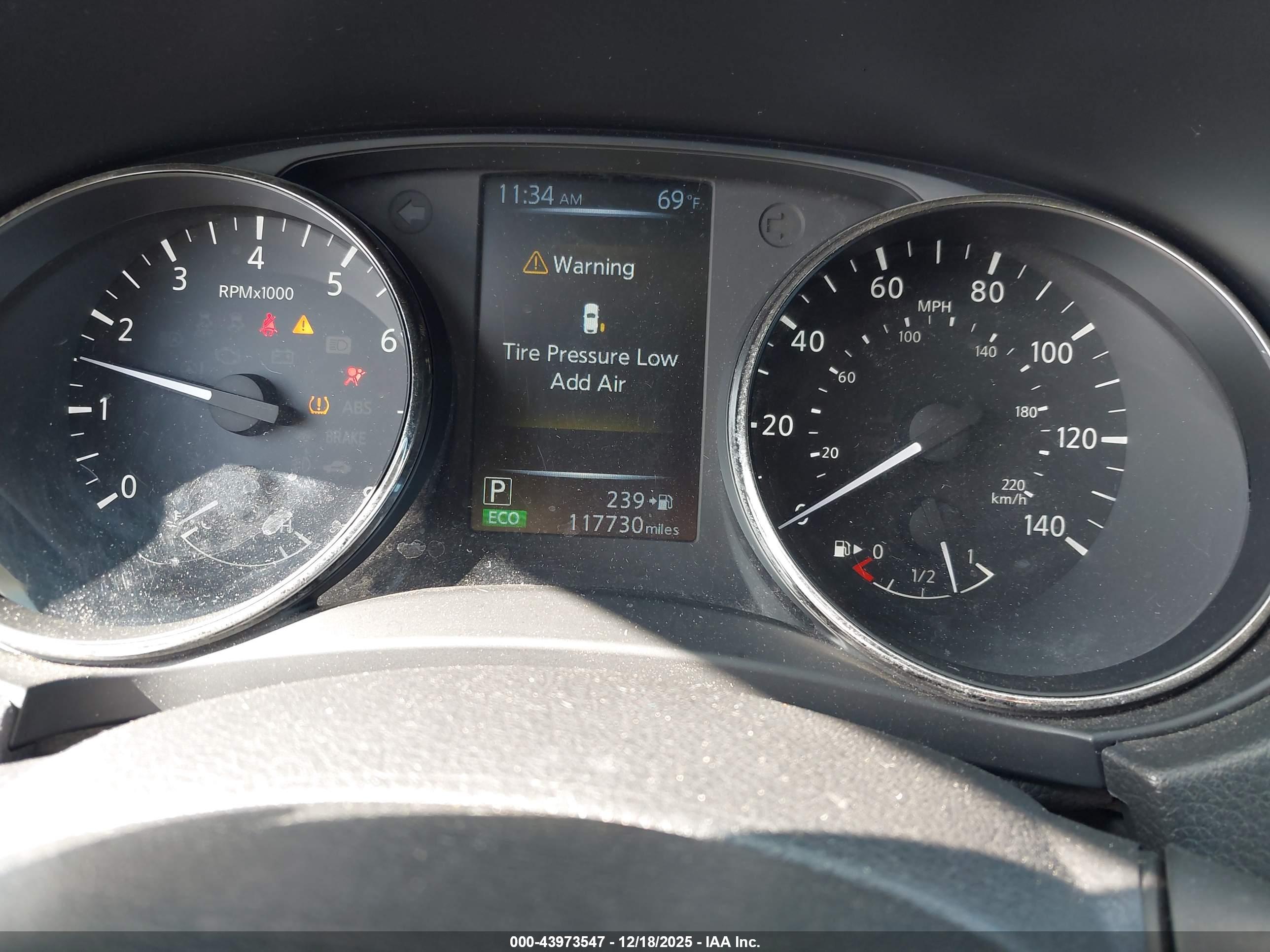 NISSAN ROGUE image 7