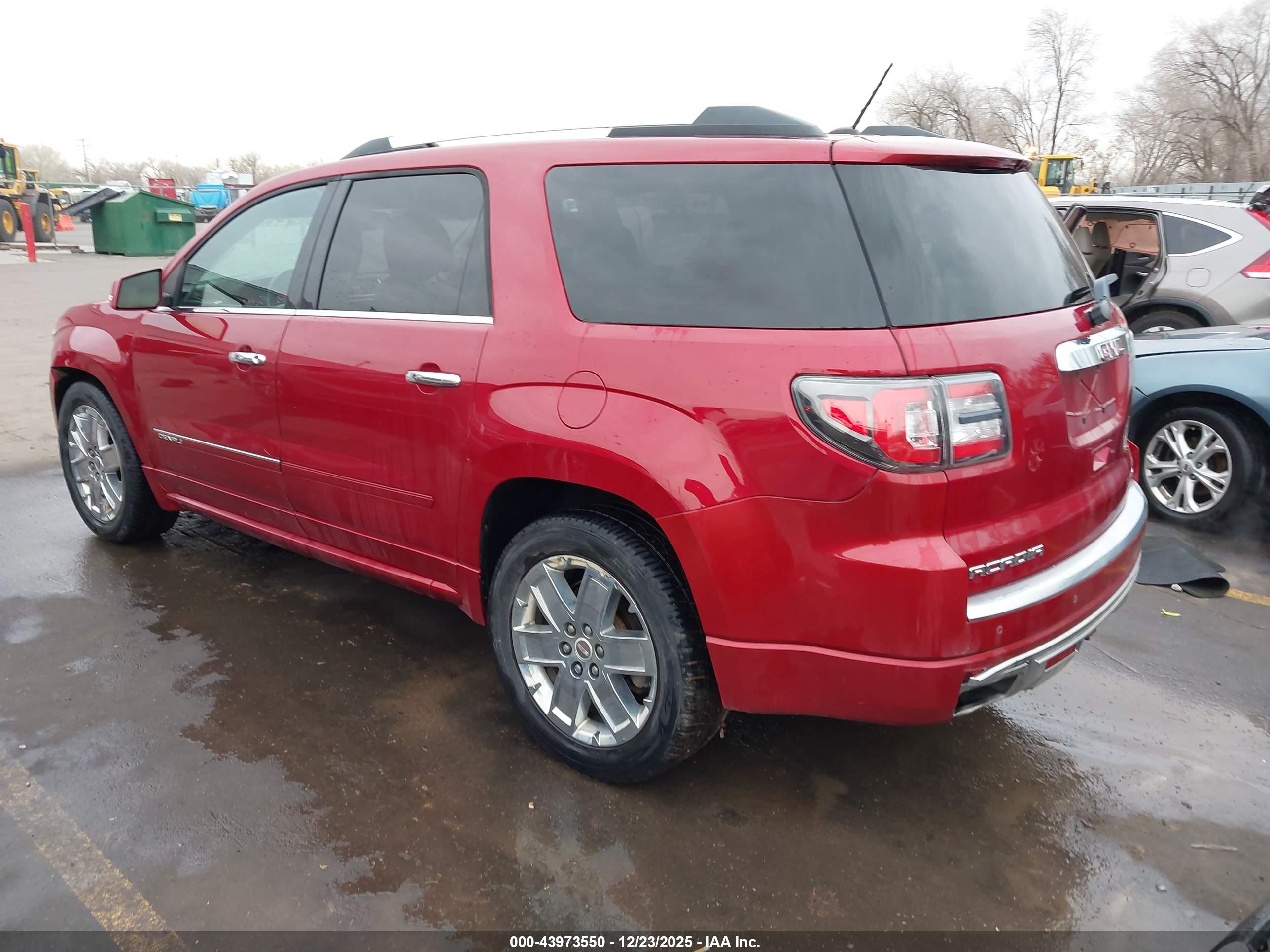 GMC ACADIA image 3