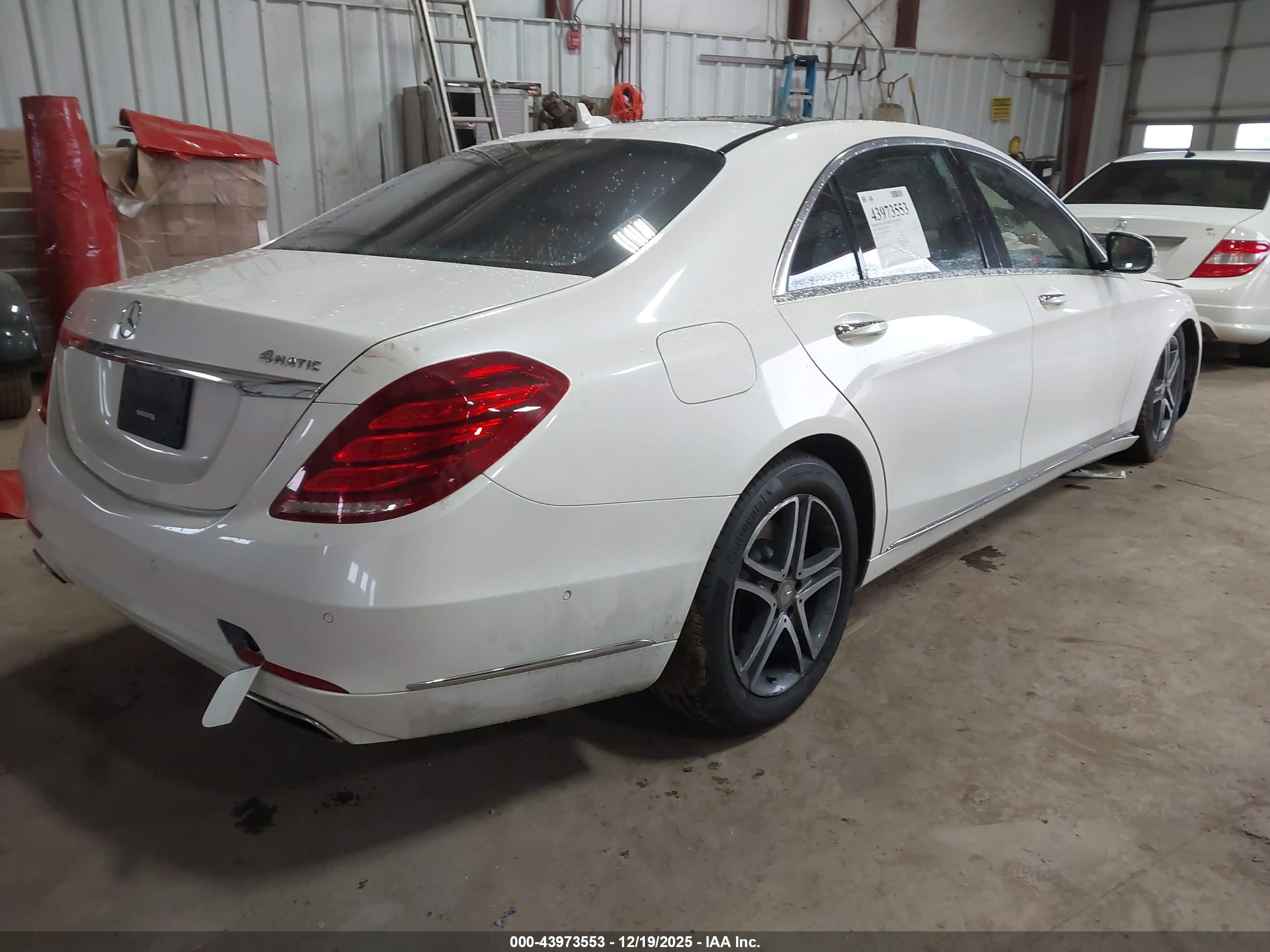 MERCEDES-BENZ S image 4