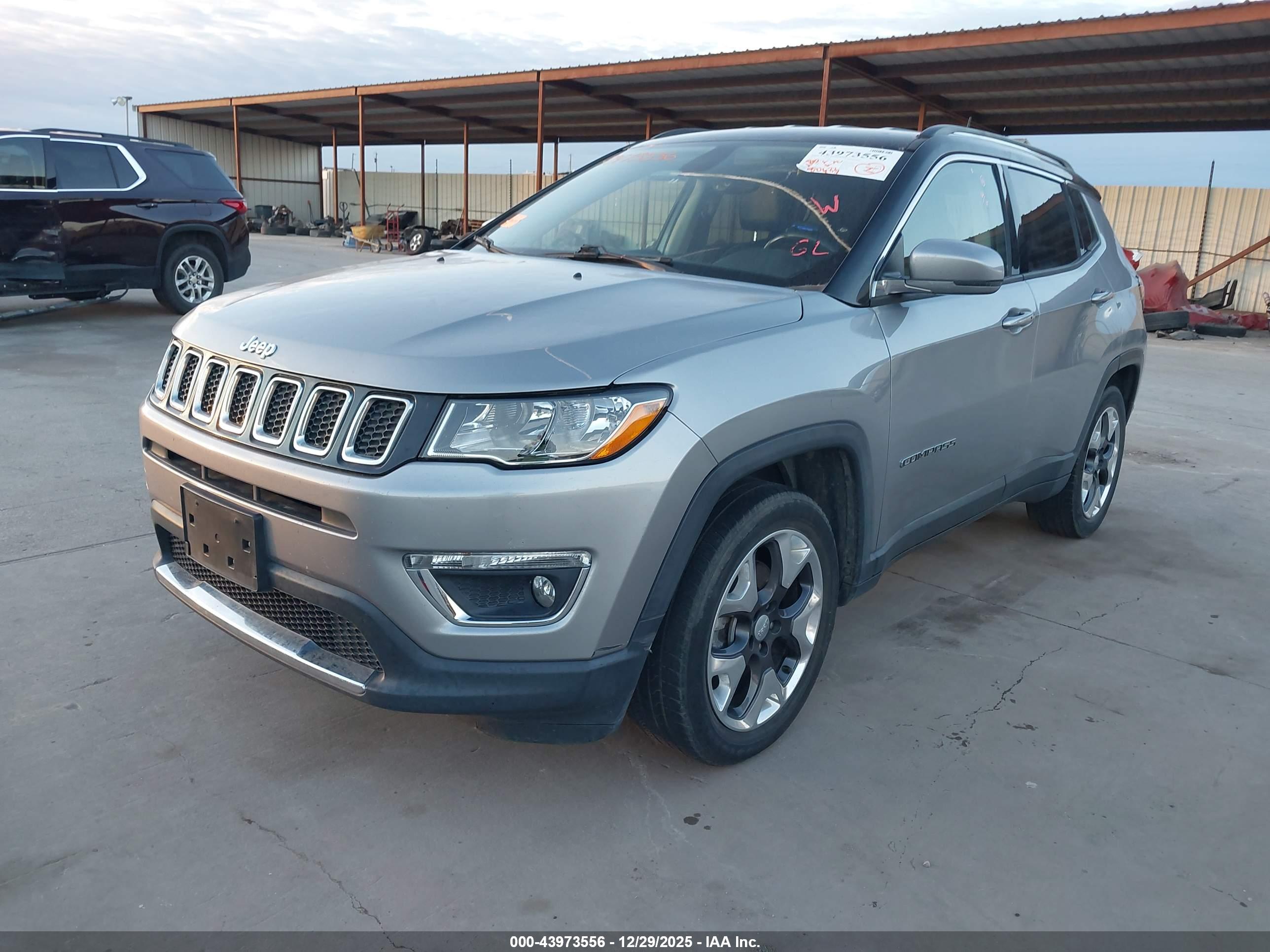 JEEP COMPASS image 2