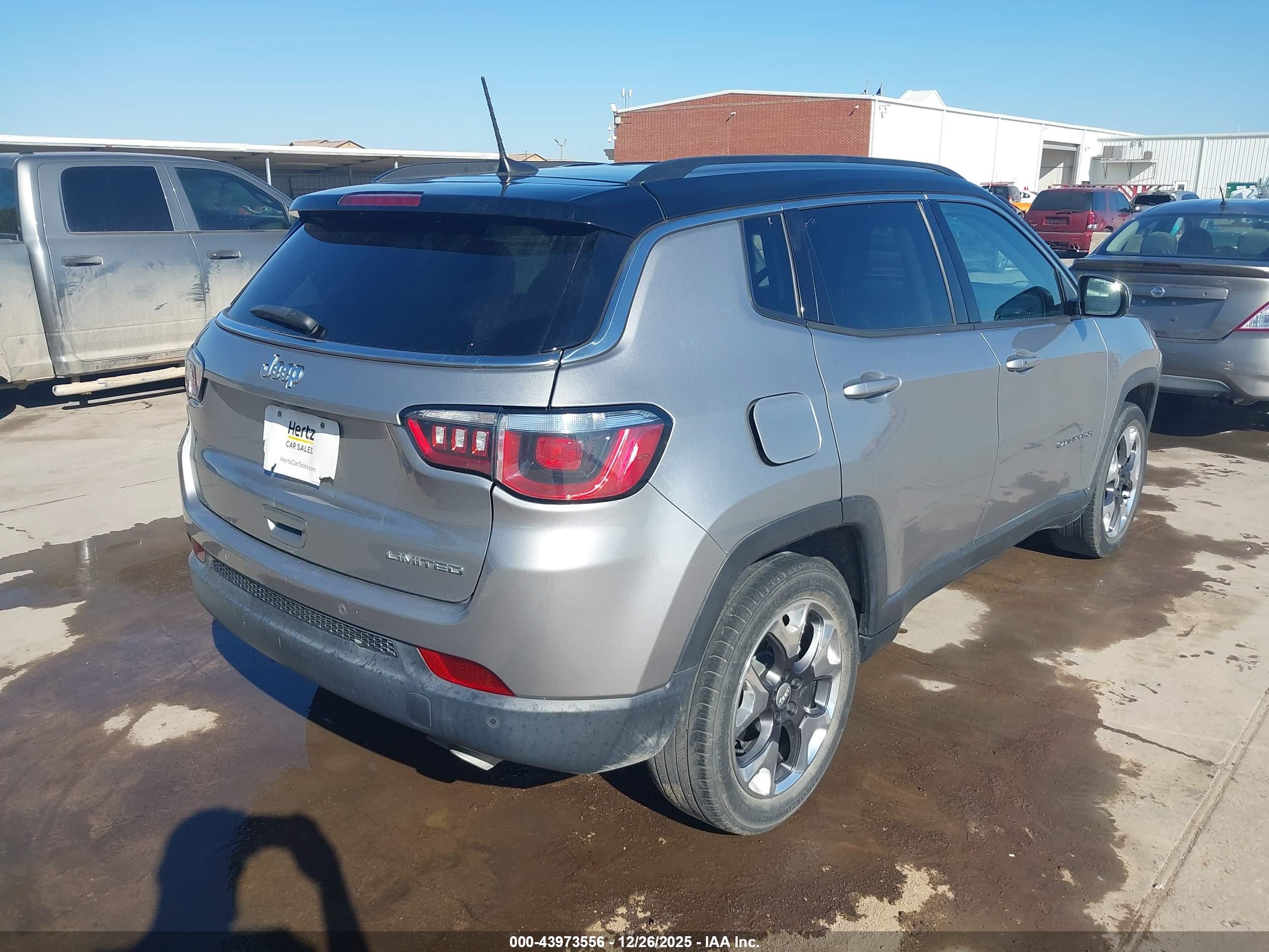 JEEP COMPASS image 4
