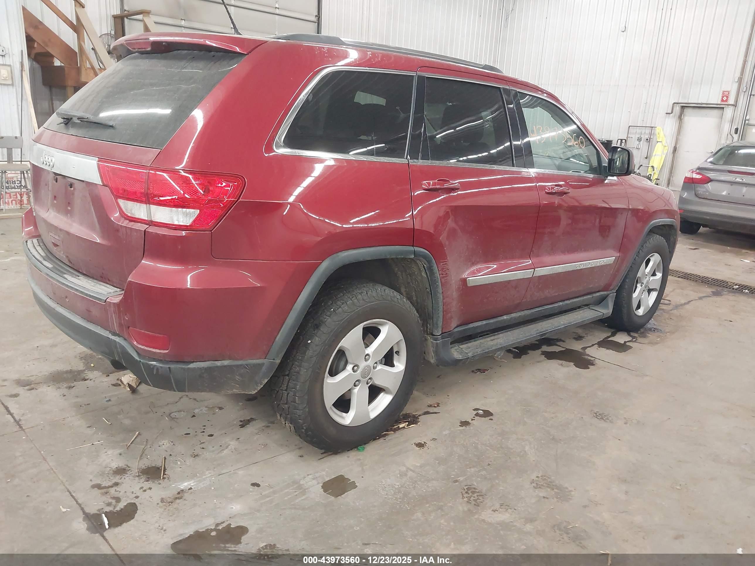 JEEP GRAND image 4