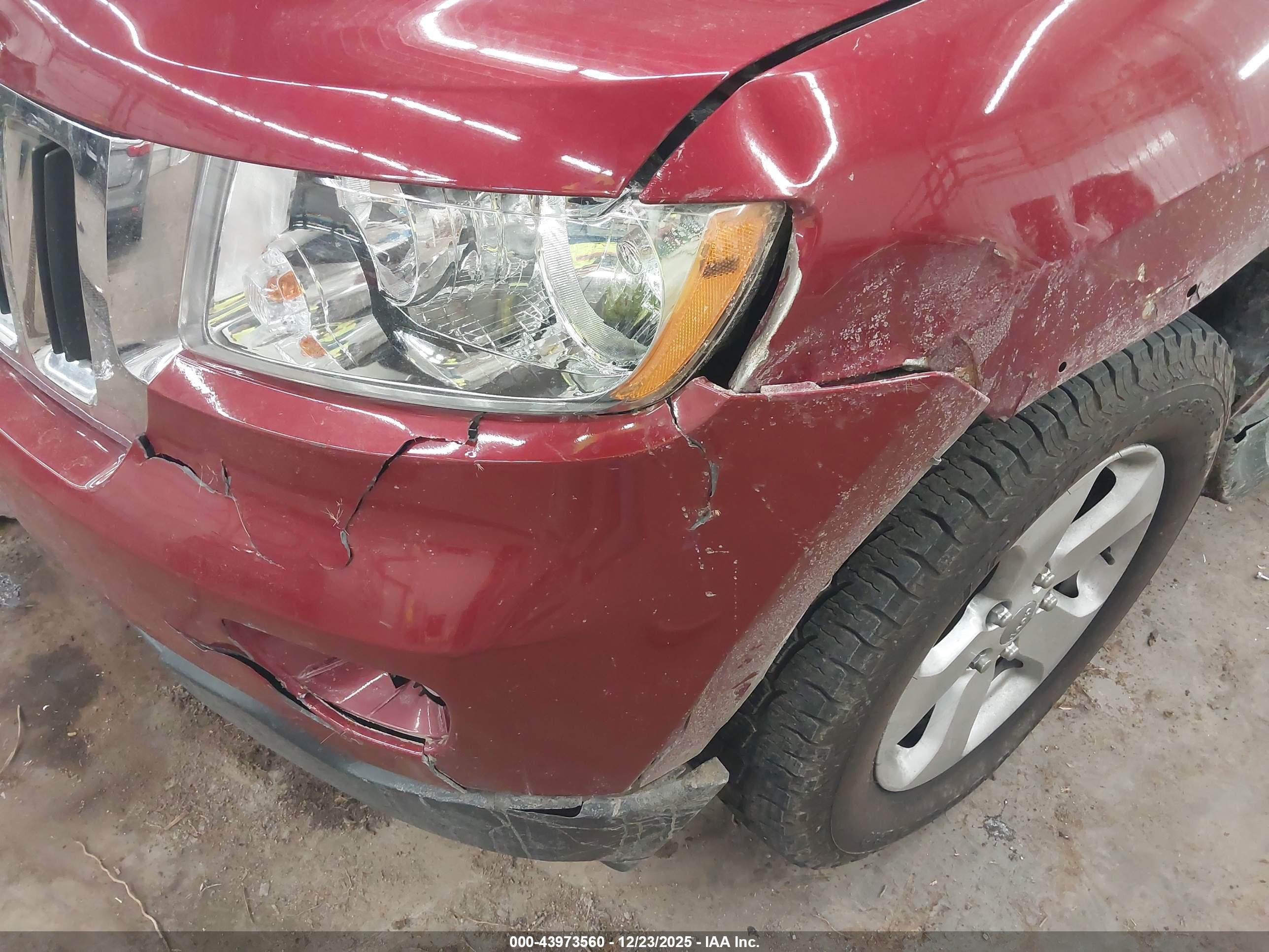 JEEP GRAND image 6
