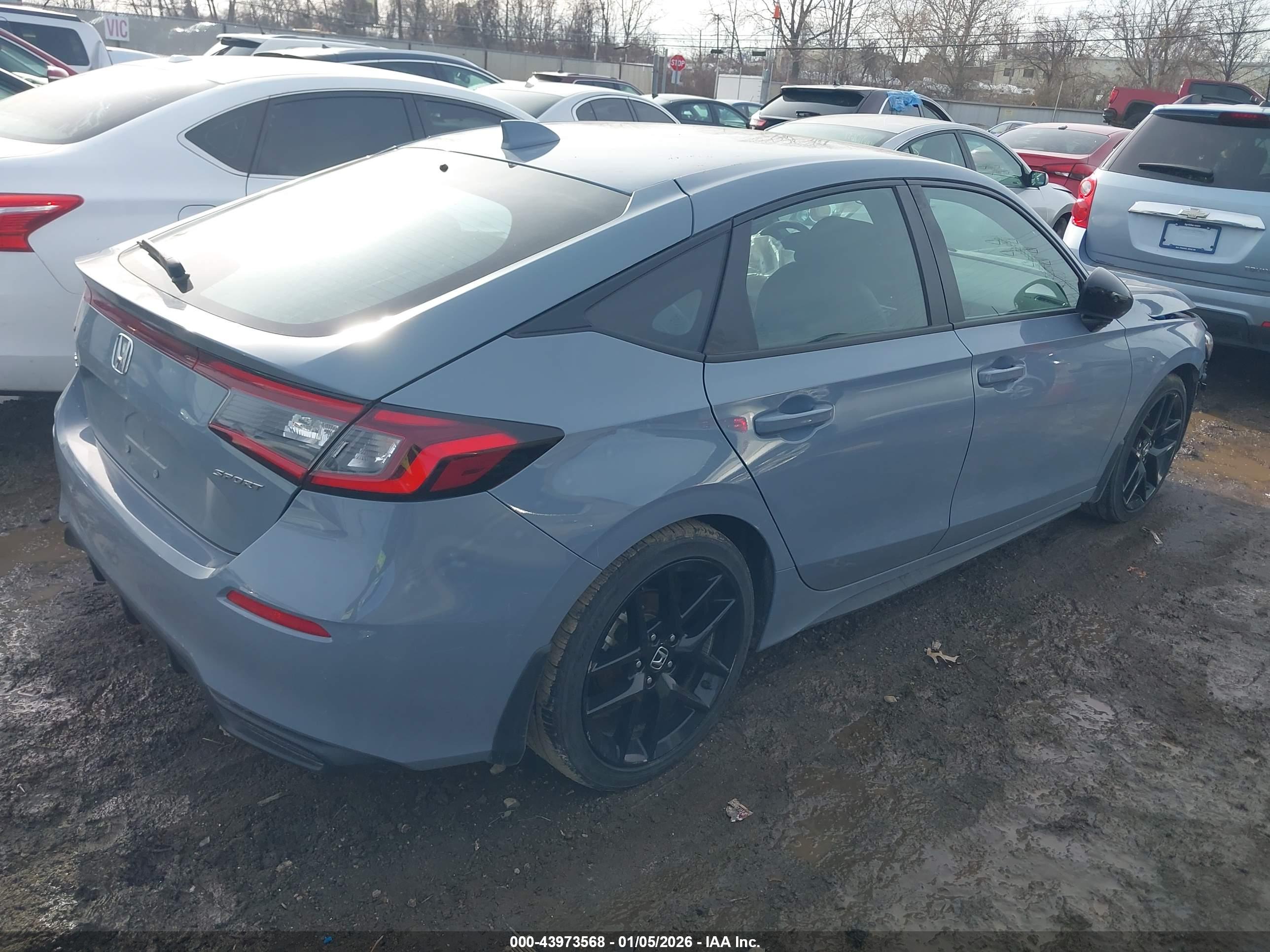 HONDA CIVIC image 4
