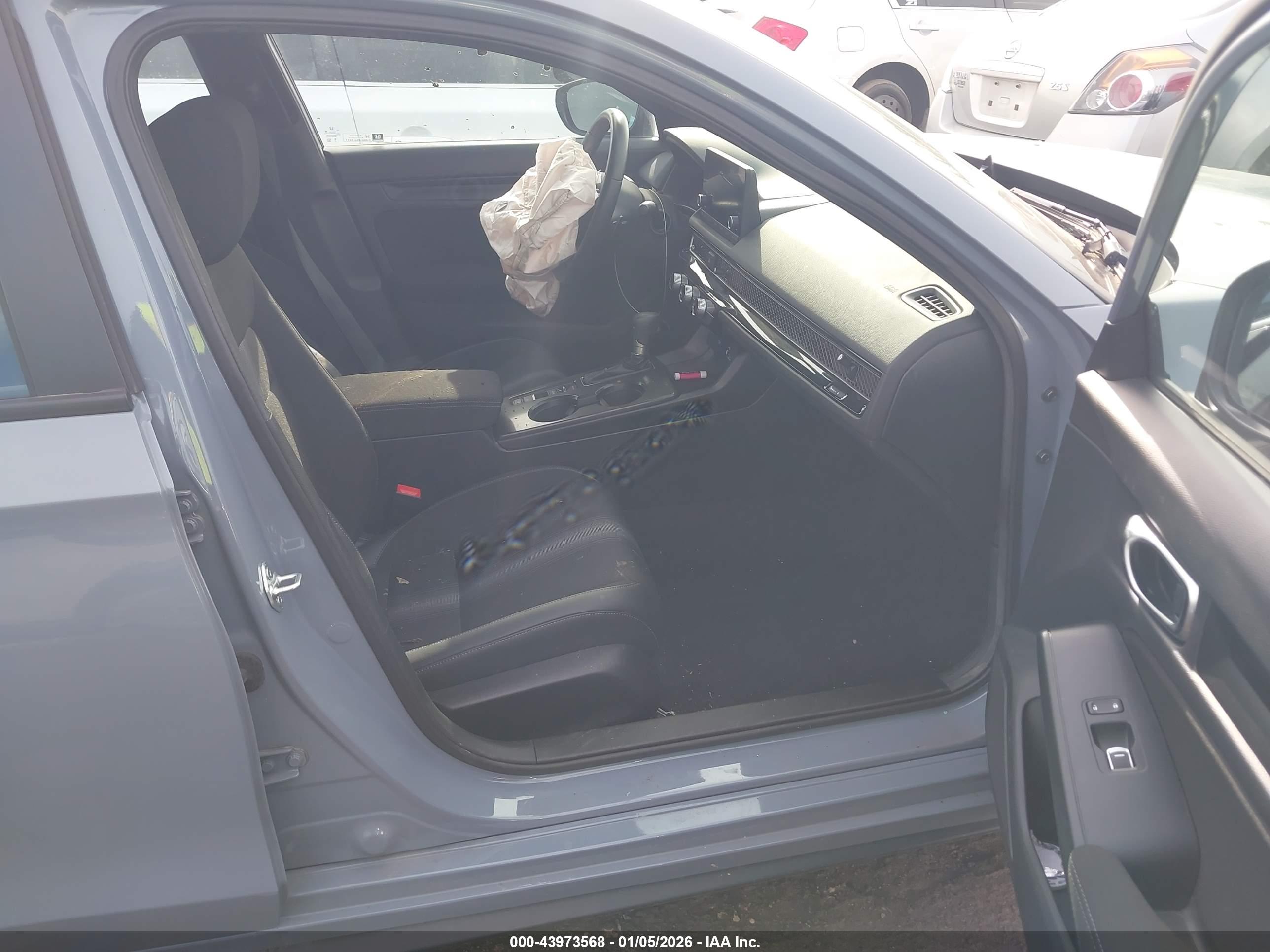 HONDA CIVIC image 5