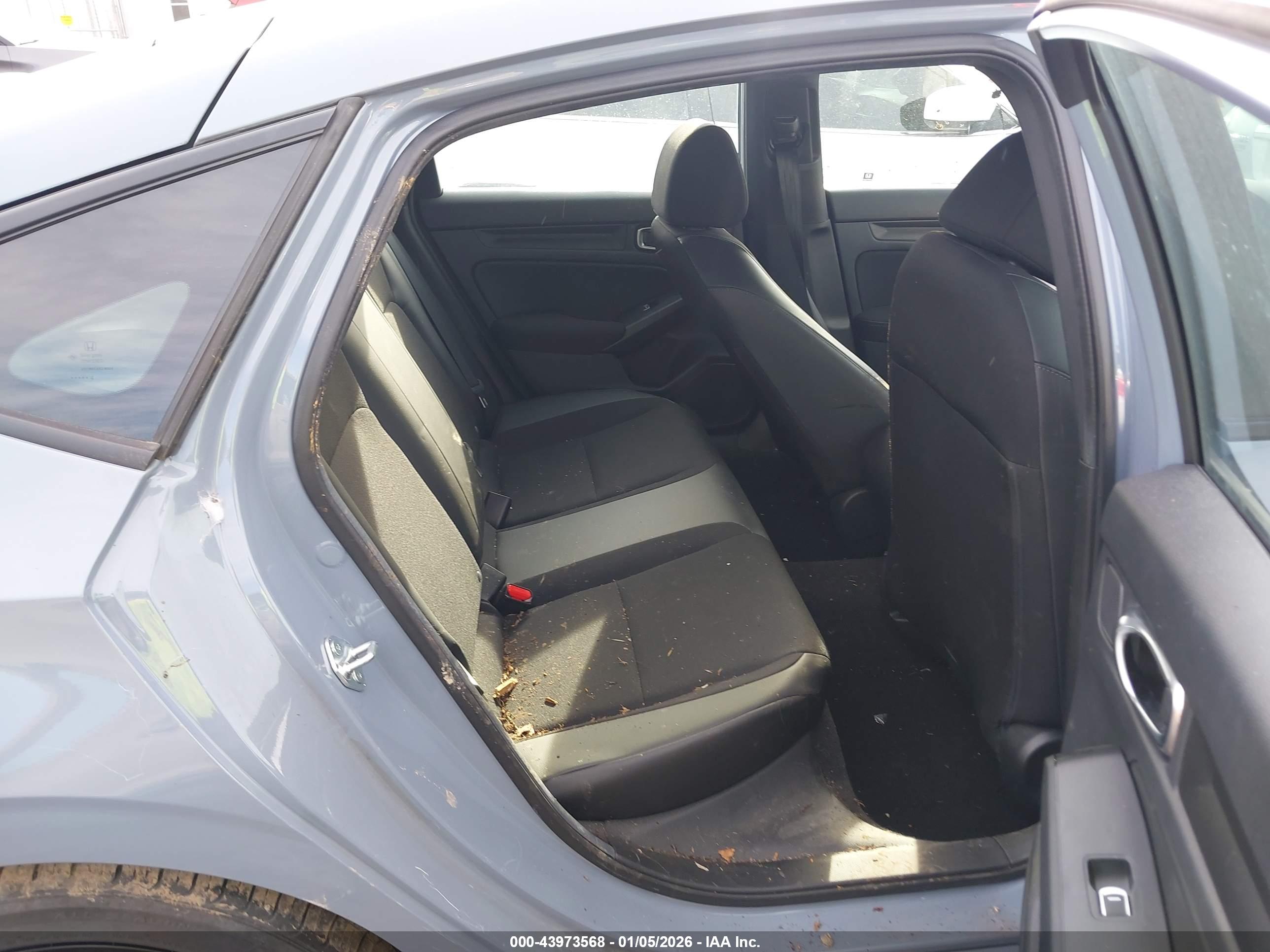 HONDA CIVIC image 8