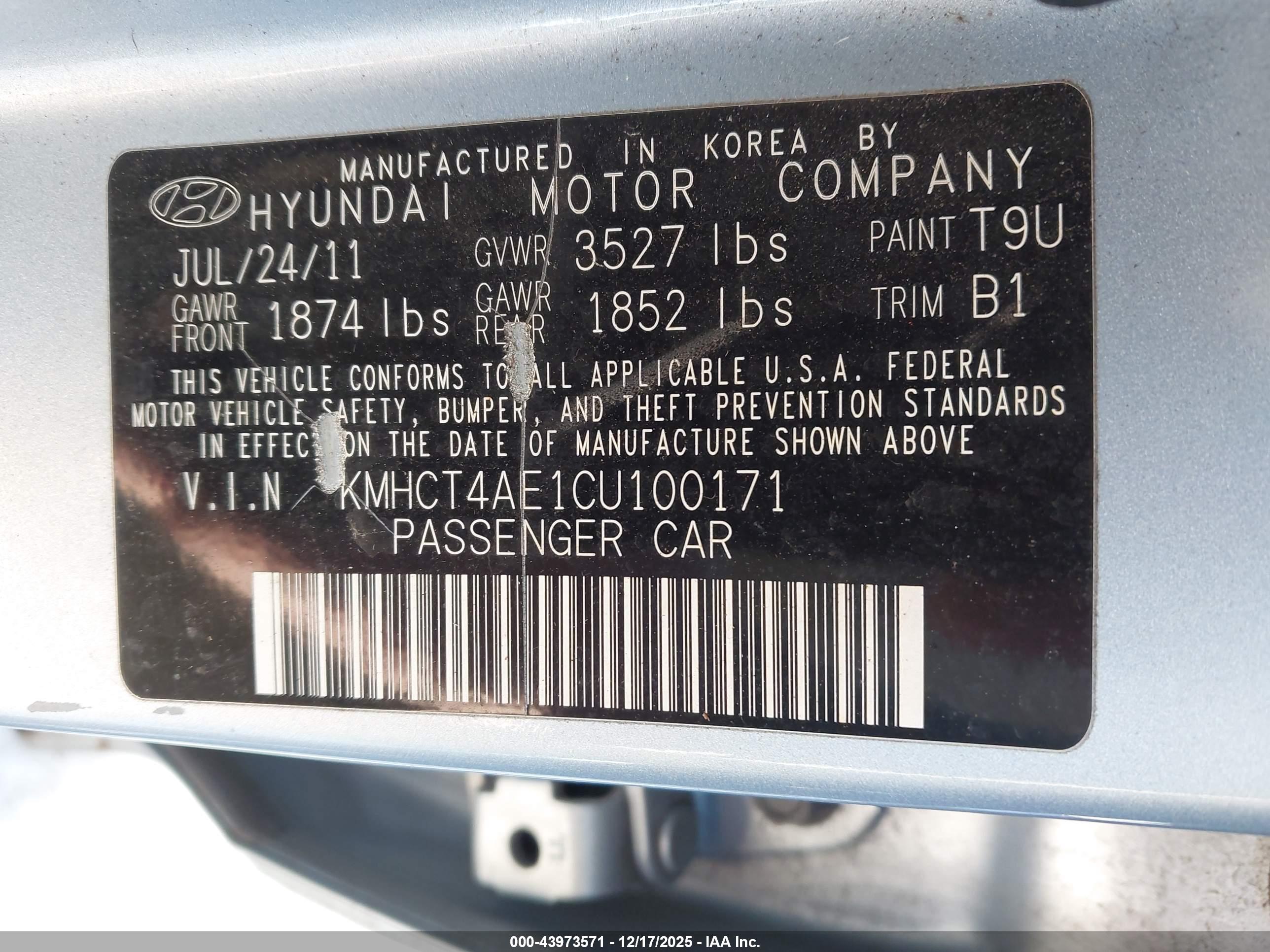 HYUNDAI ACCENT image 9