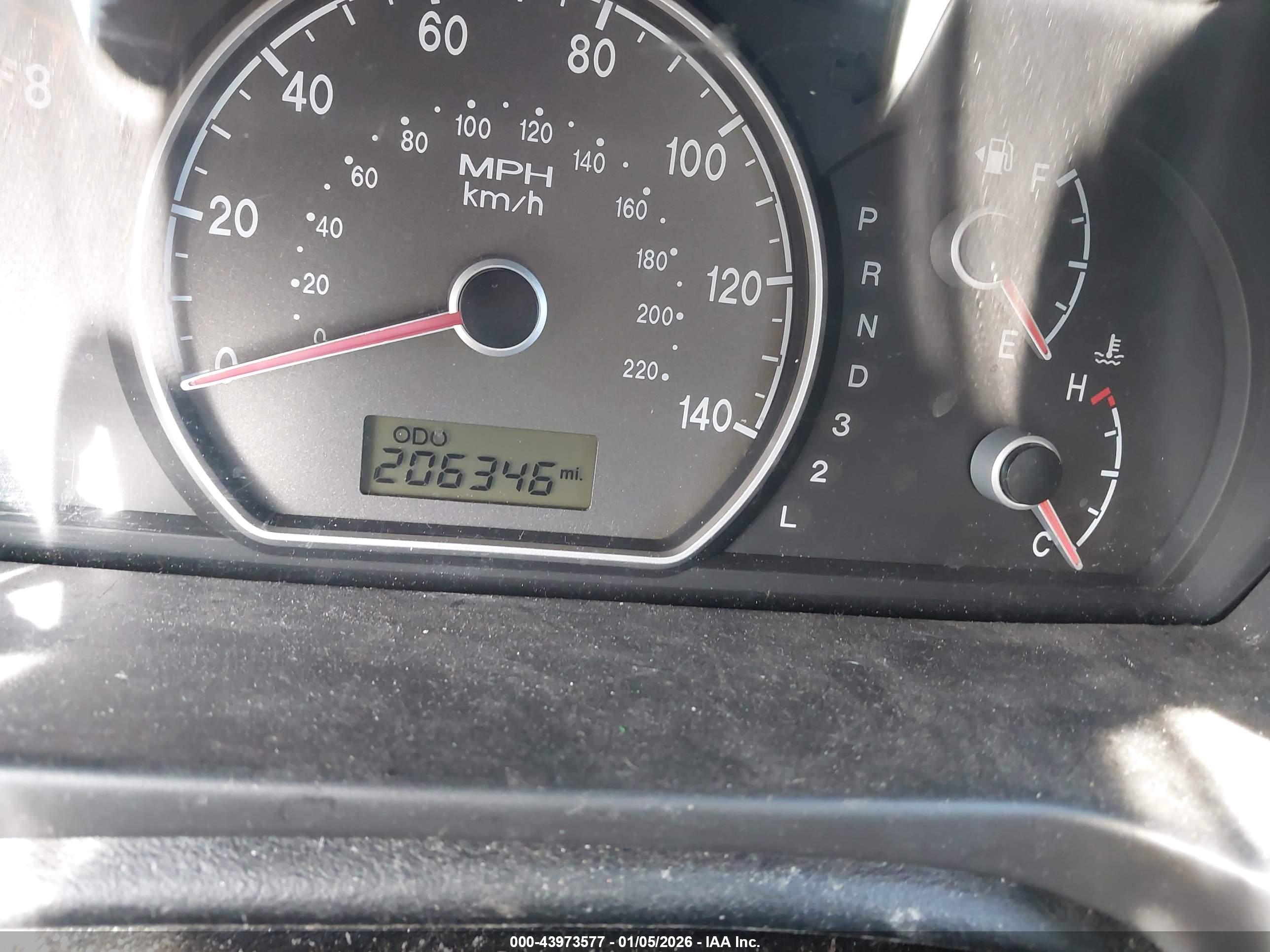 HYUNDAI ELANTRA image 7