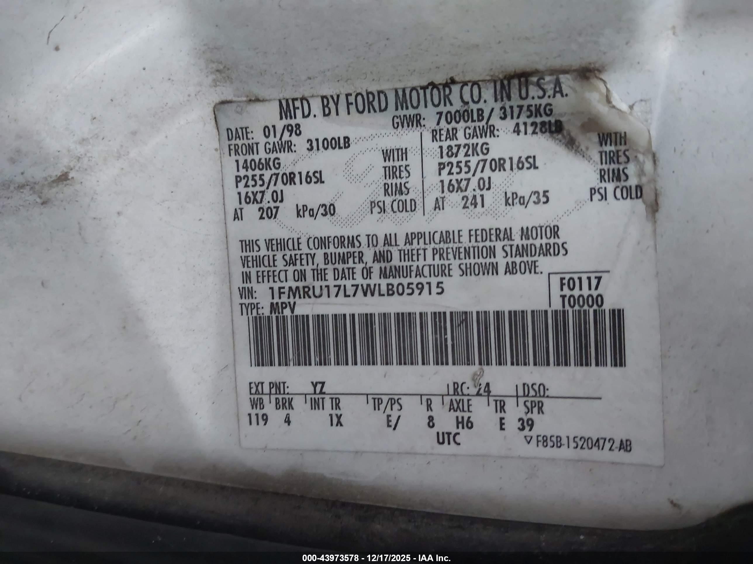 FORD EXPEDITION image 9