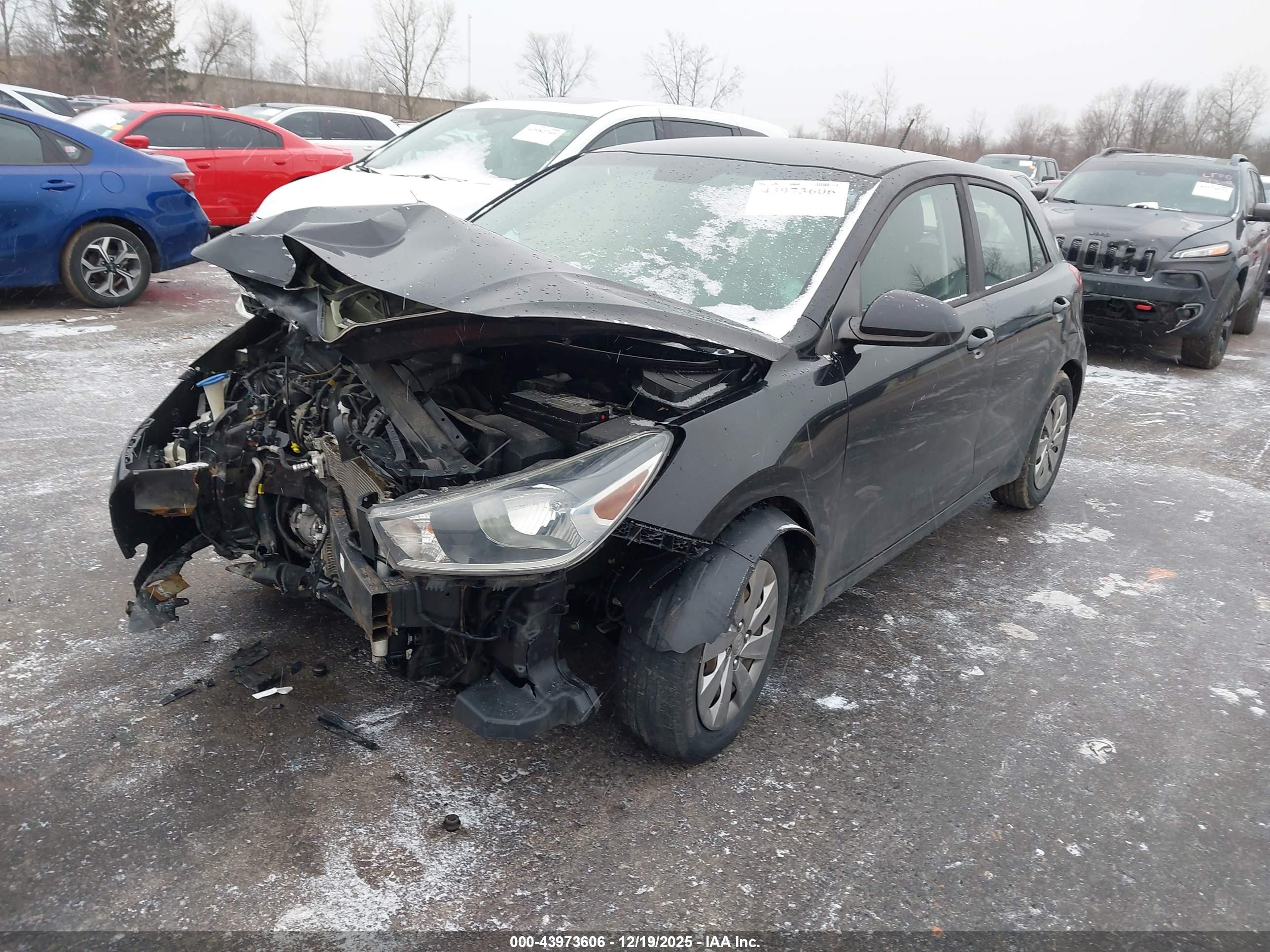KIA RIO image 2