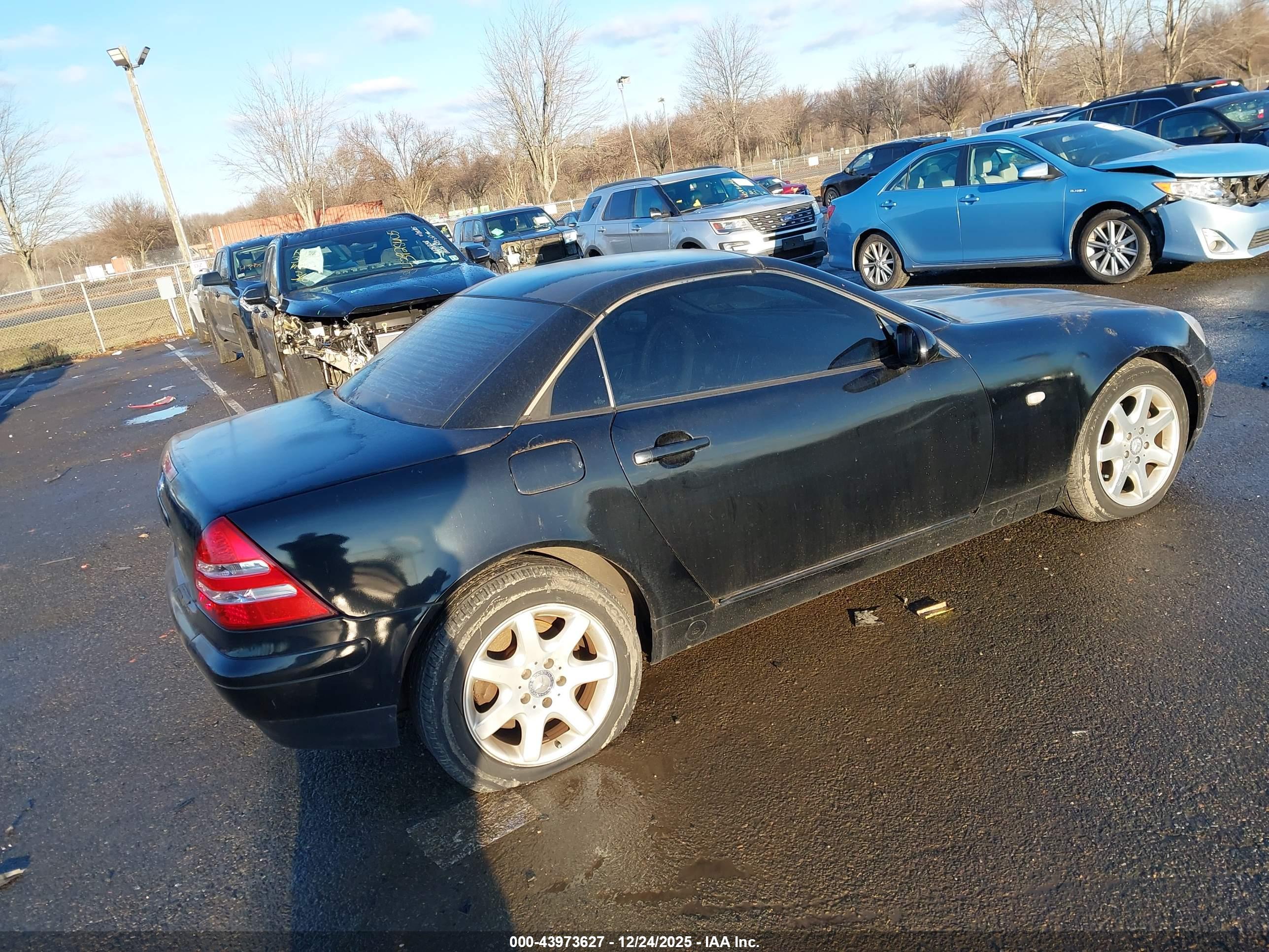 MERCEDES-BENZ SLK image 4