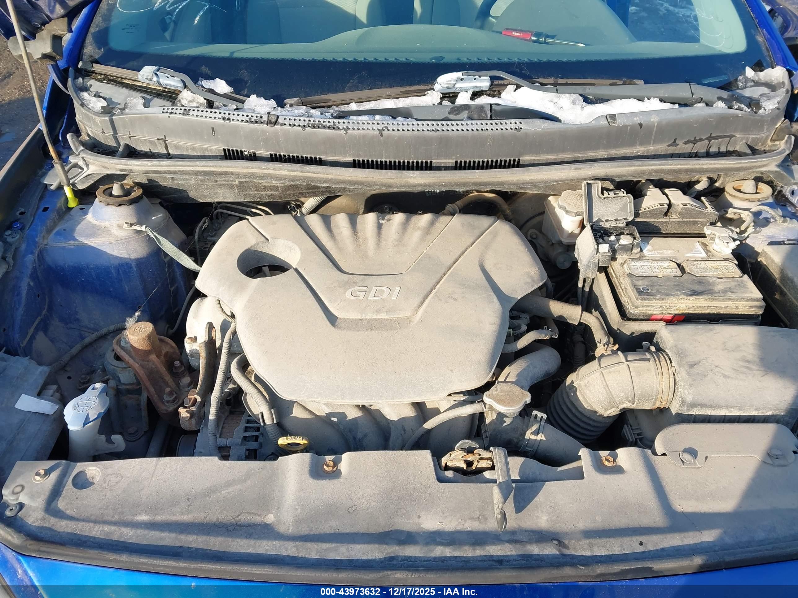 HYUNDAI ACCENT image 10