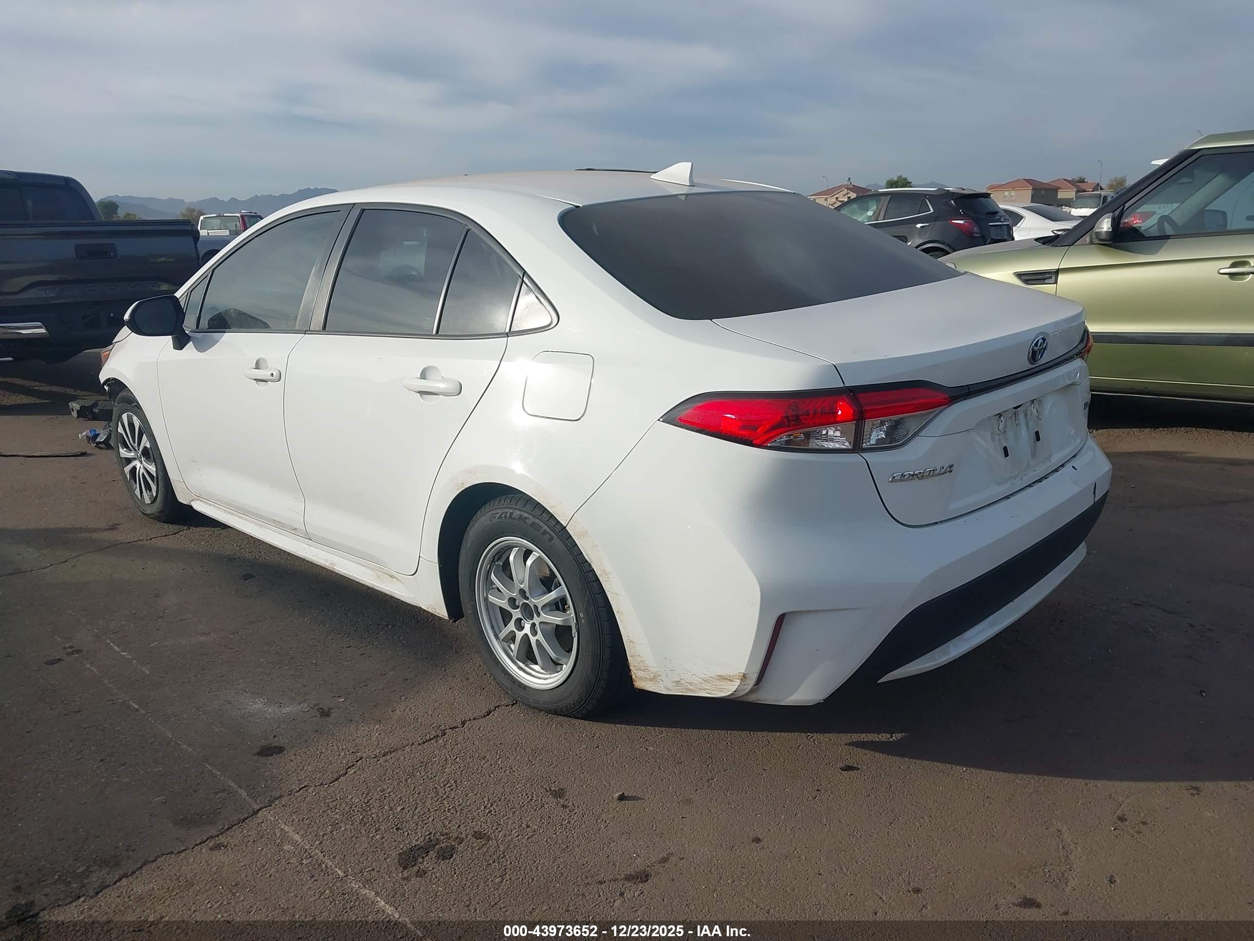 TOYOTA COROLLA image 3