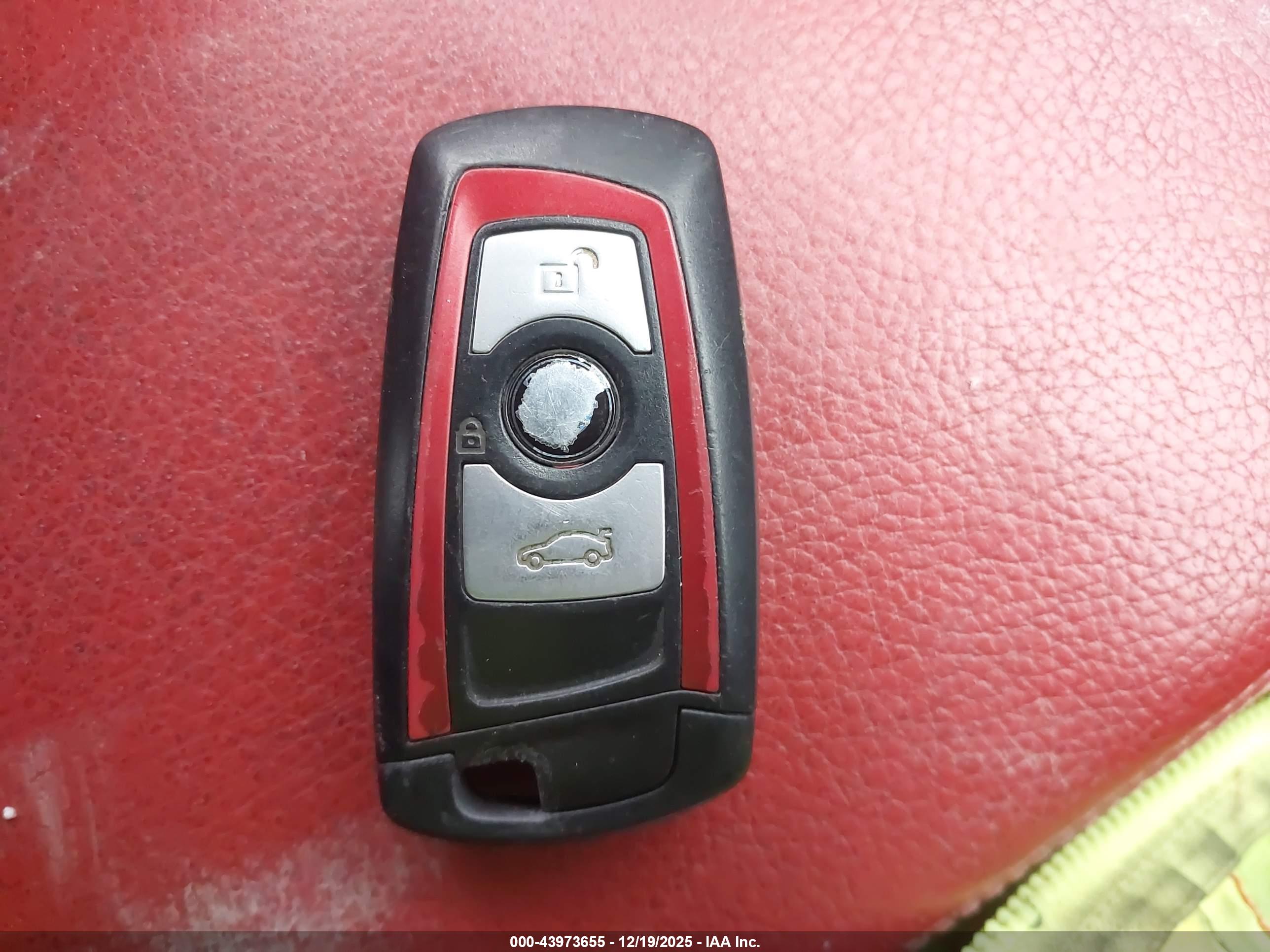BMW 328I image 11