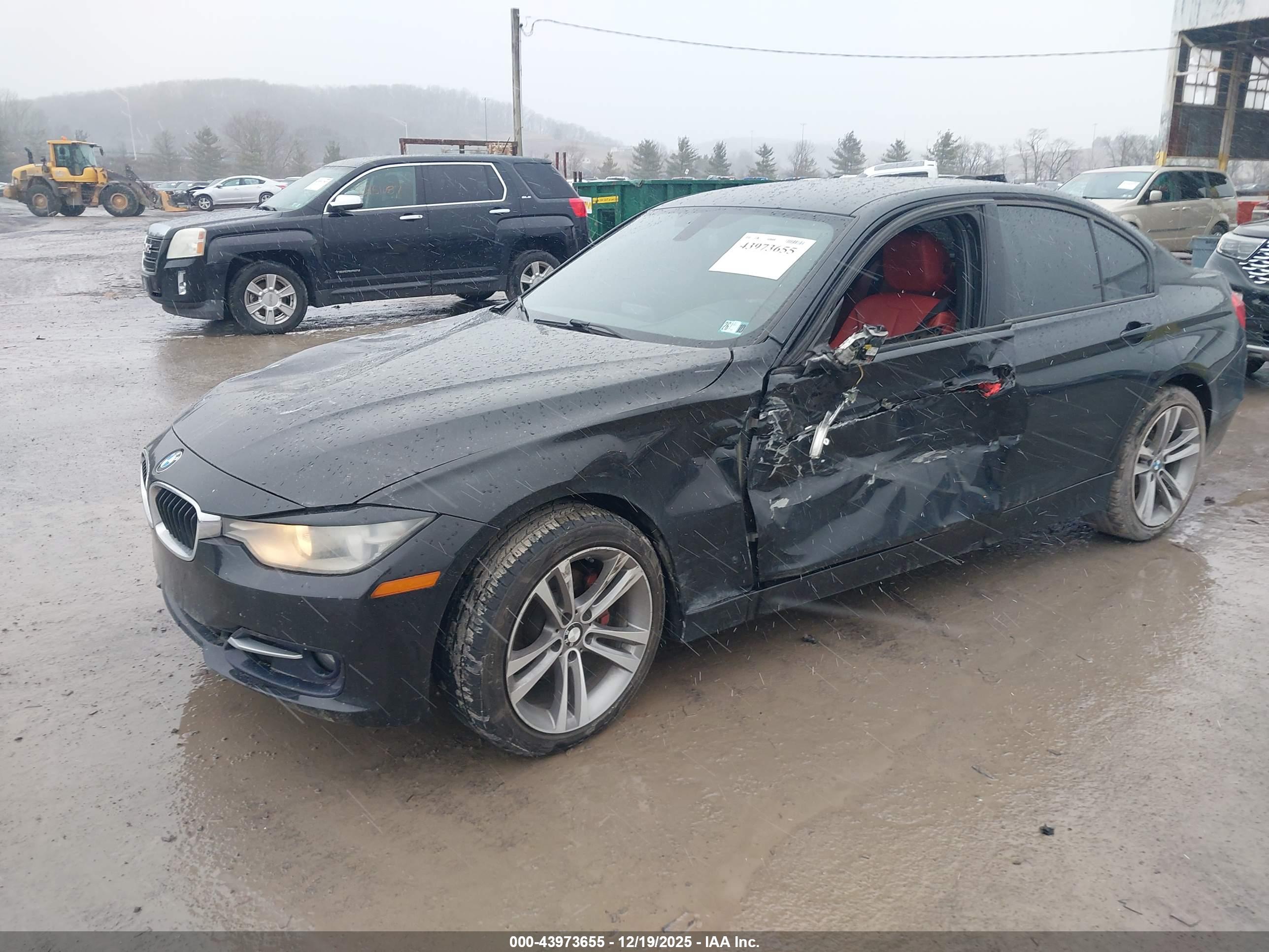 BMW 328I image 2