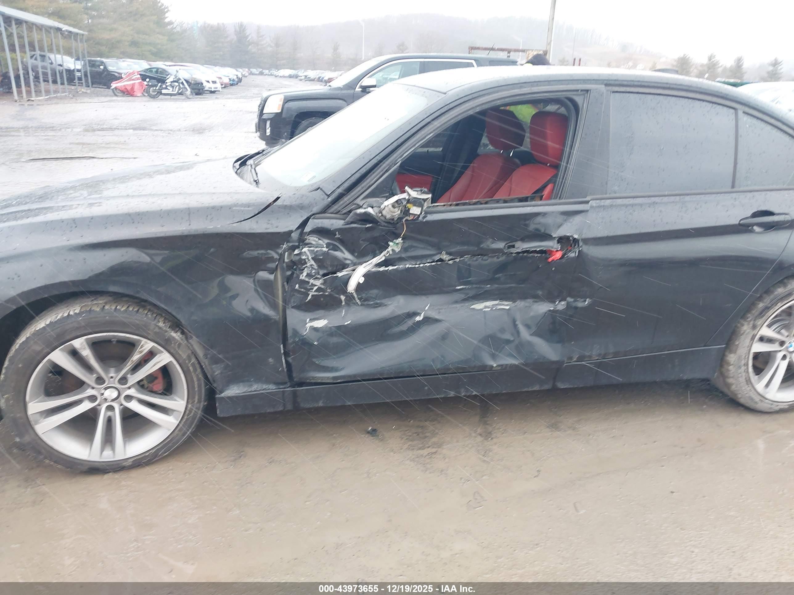 BMW 328I image 6