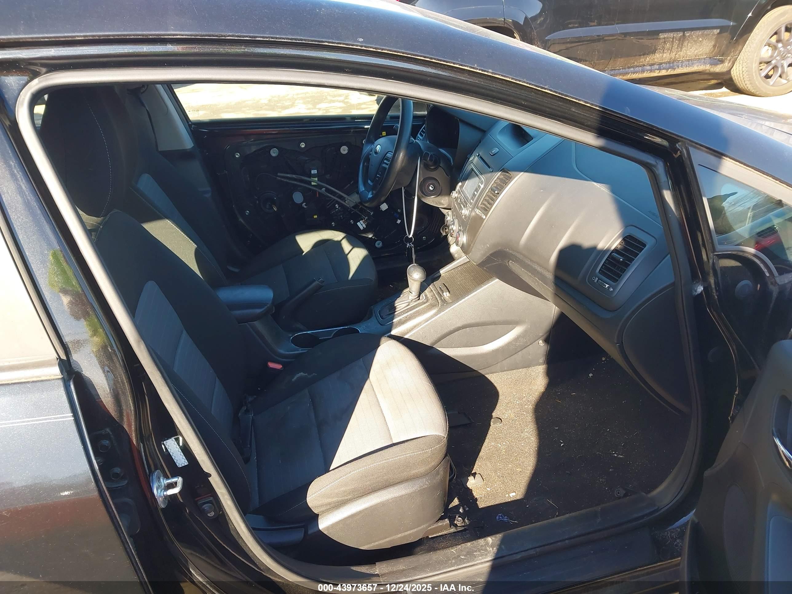 KIA FORTE image 5