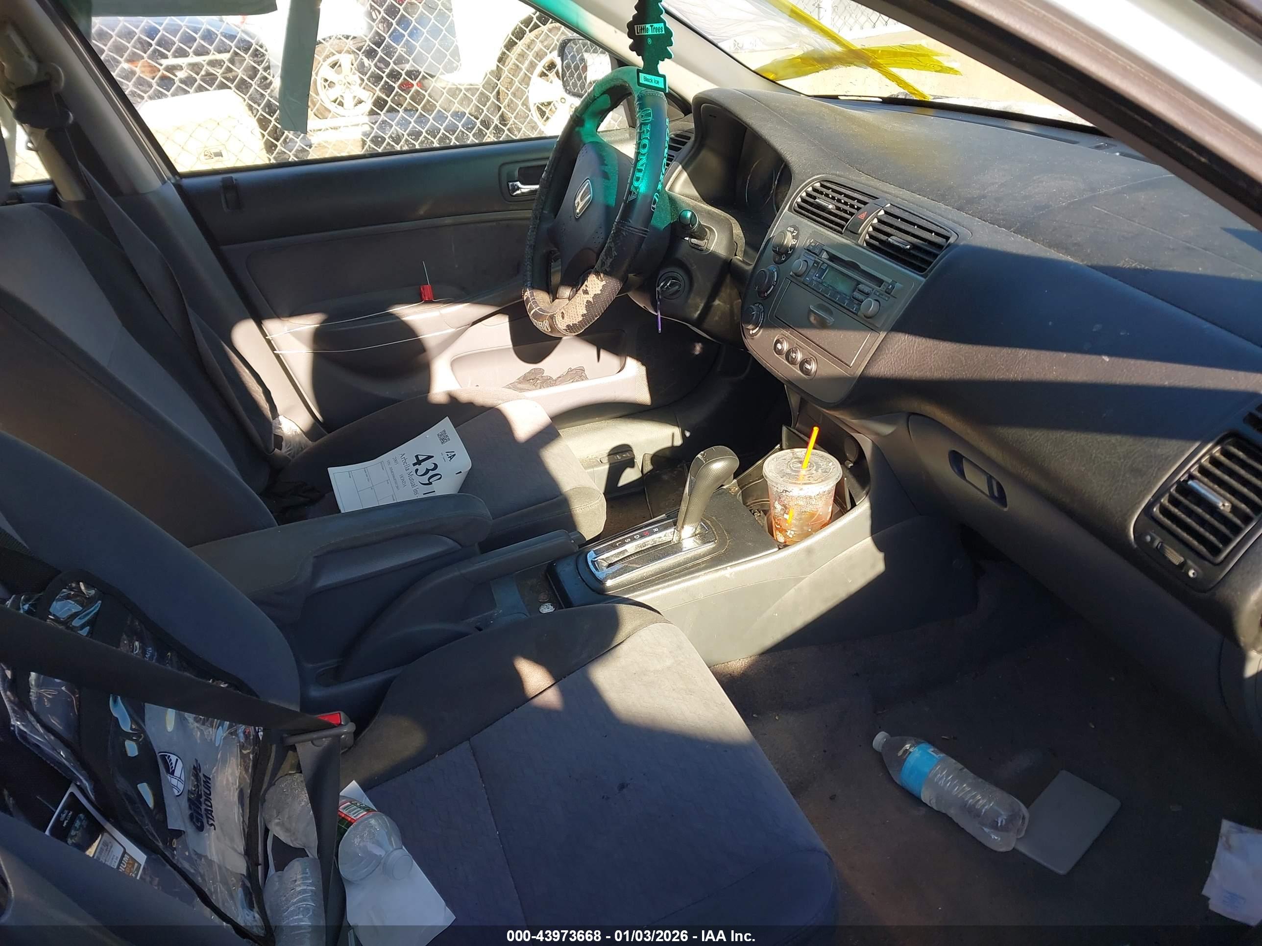 HONDA CIVIC image 5