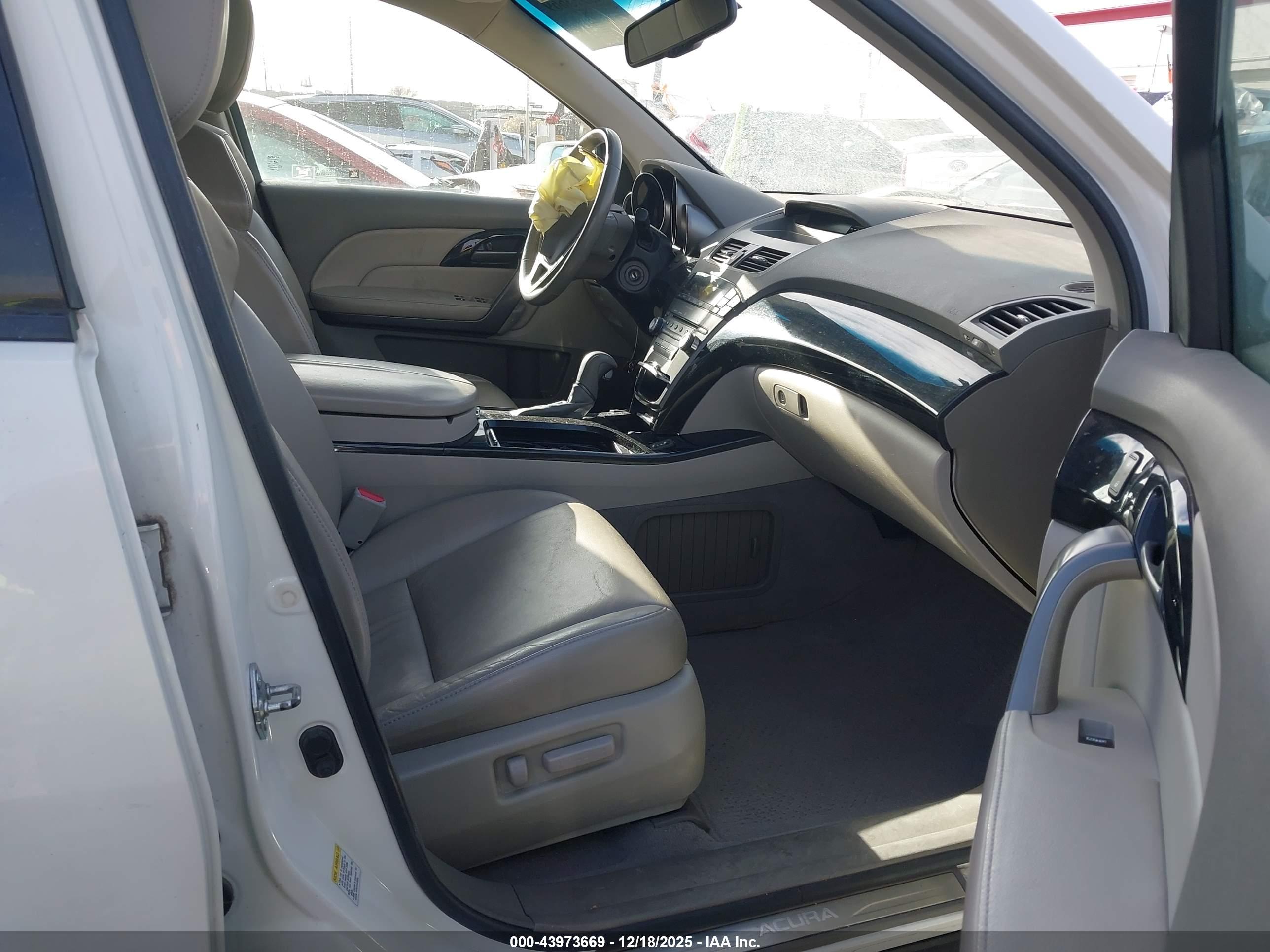 ACURA MDX image 5