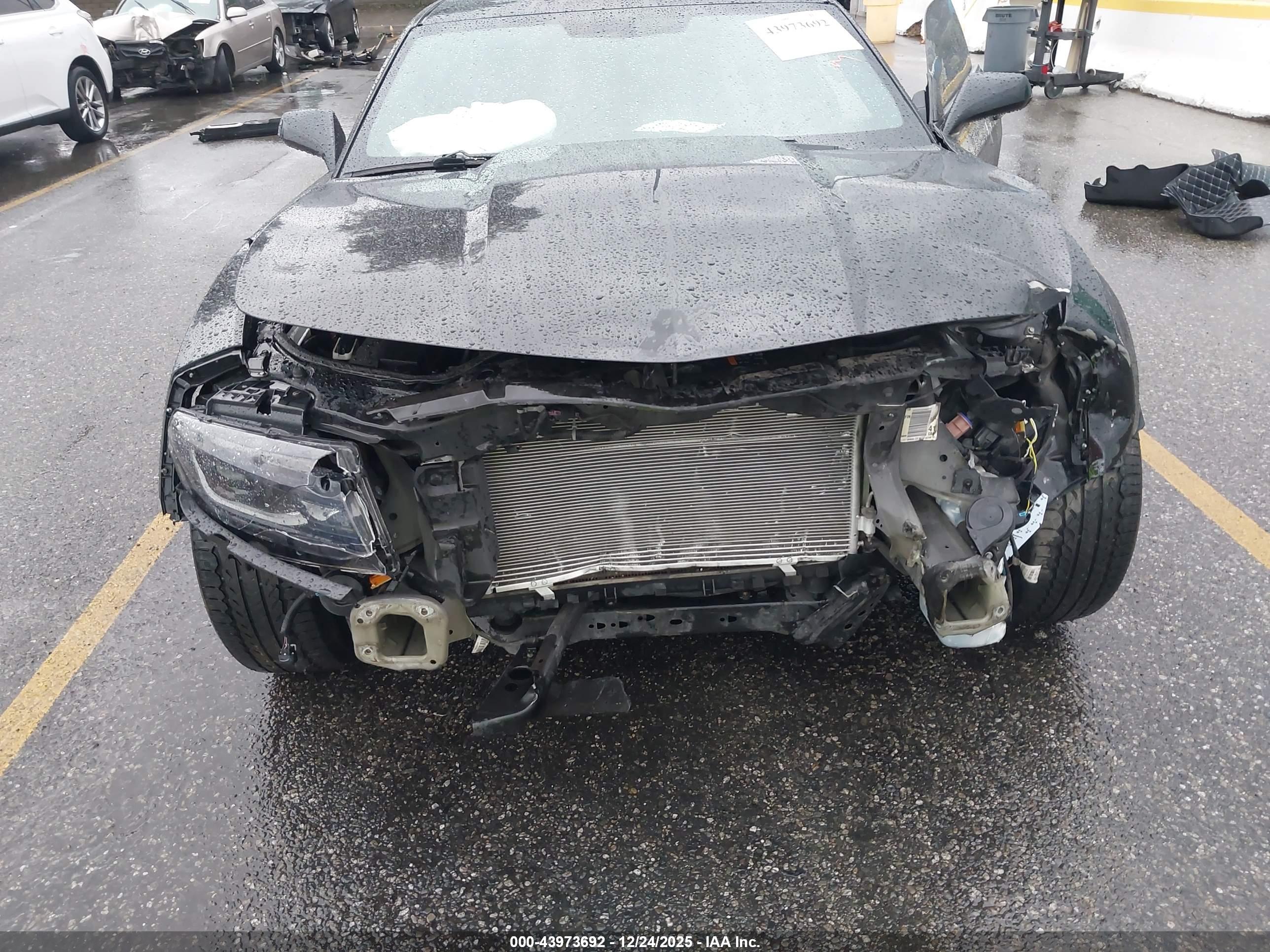 CHEVROLET CAMARO image 6