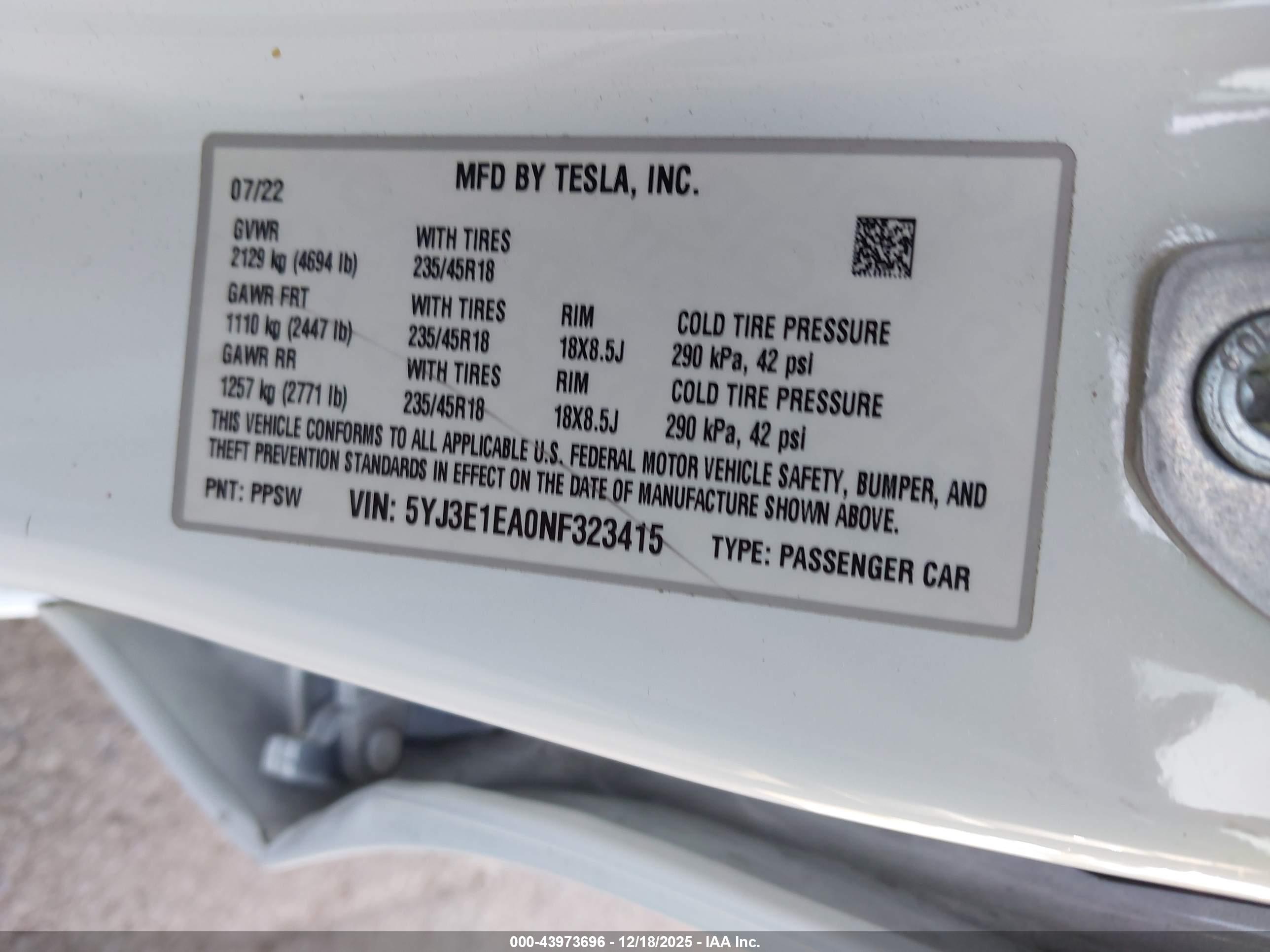 TESLA MODEL image 9