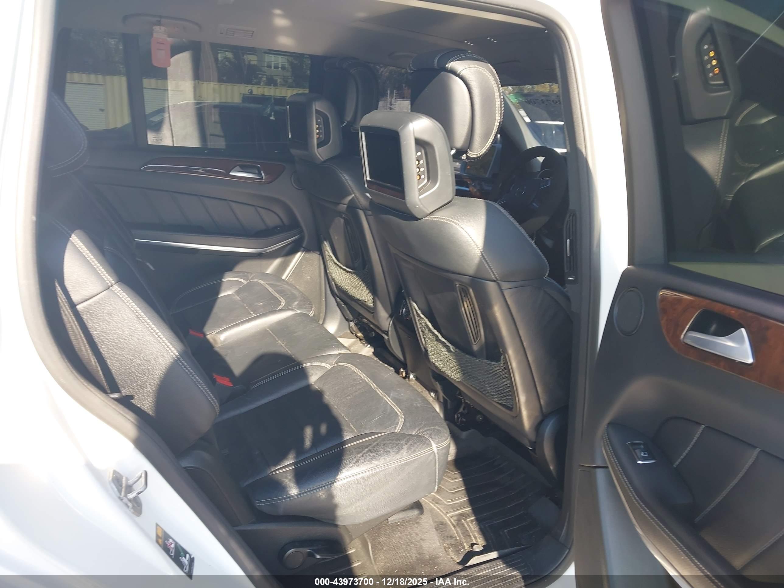 MERCEDES-BENZ GL image 8