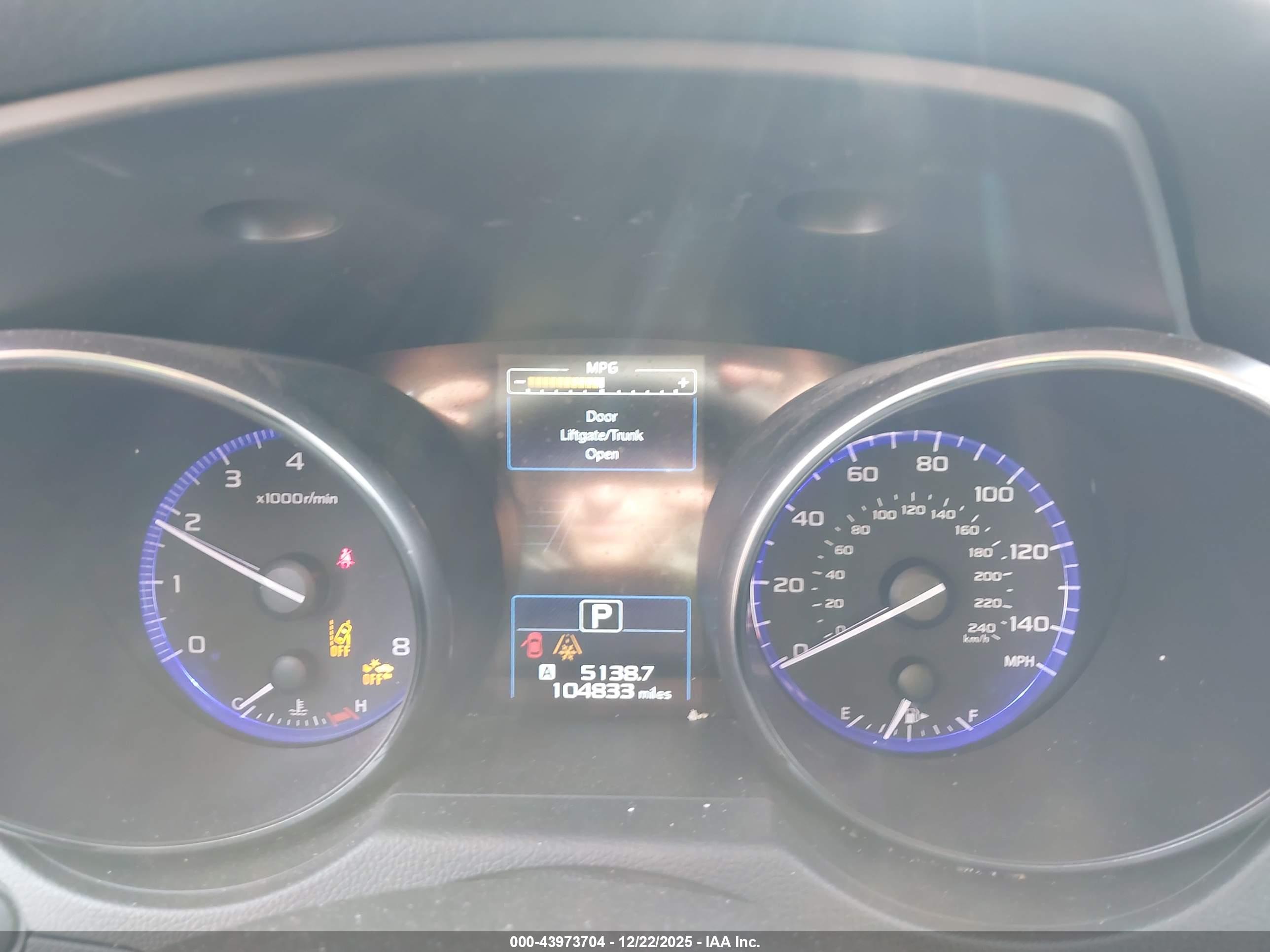 SUBARU OUTBACK image 7