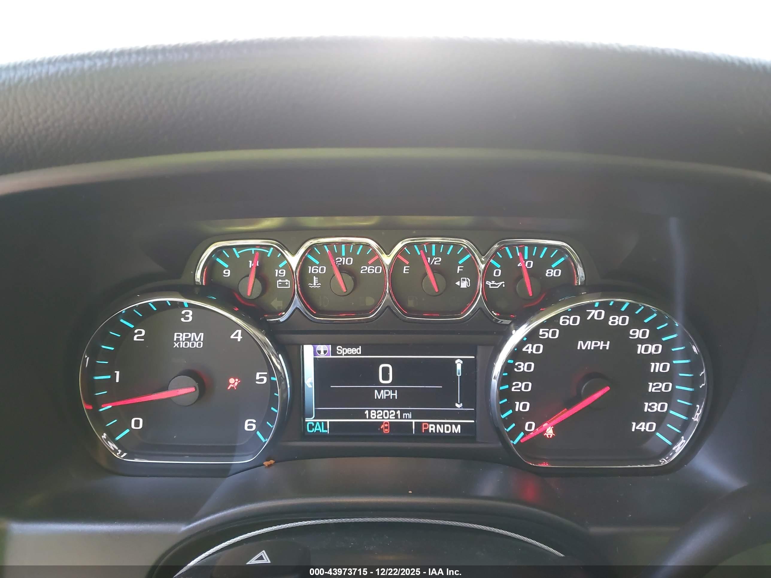 CHEVROLET SILVERADO image 7