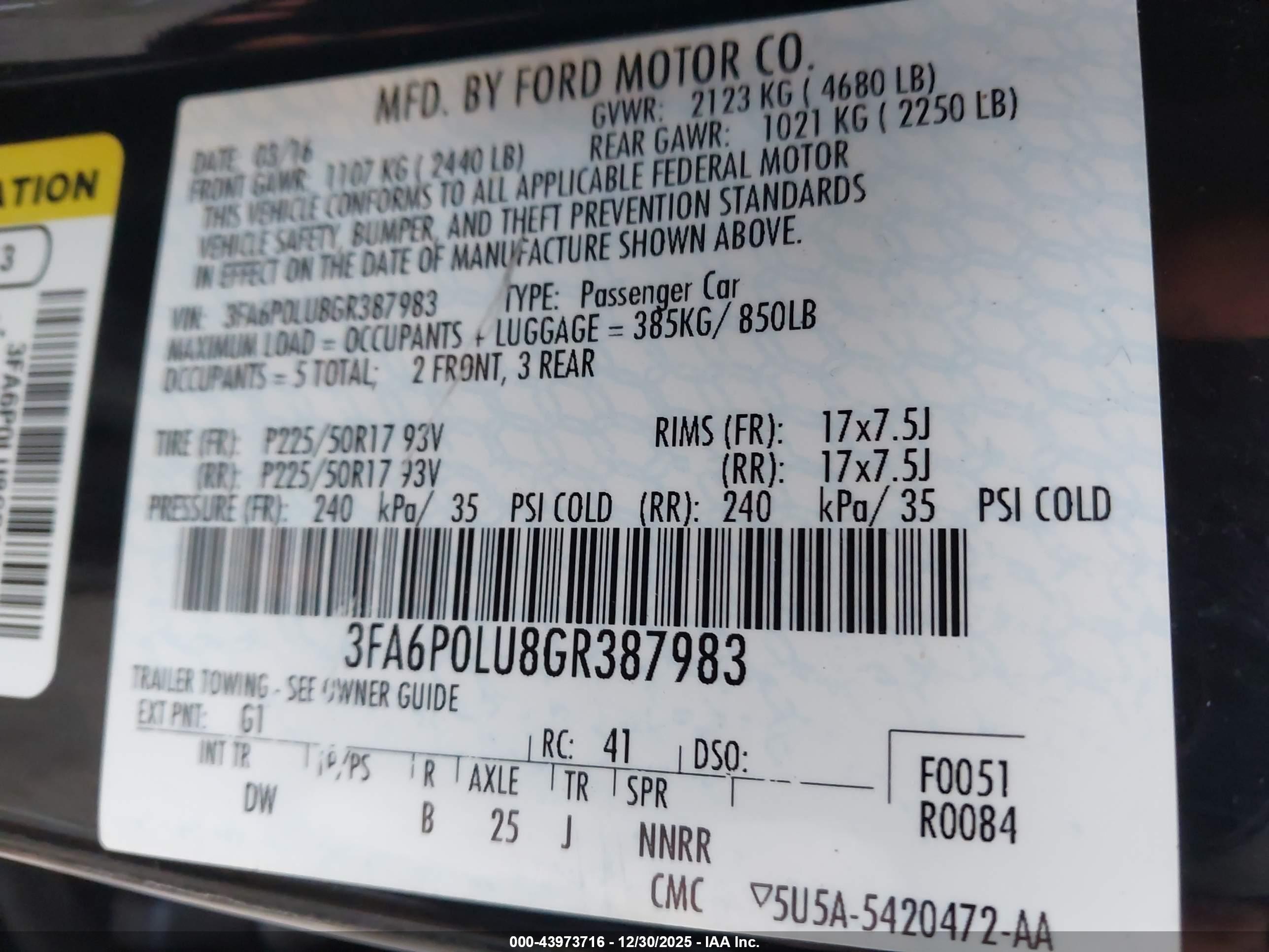 FORD FUSION image 9