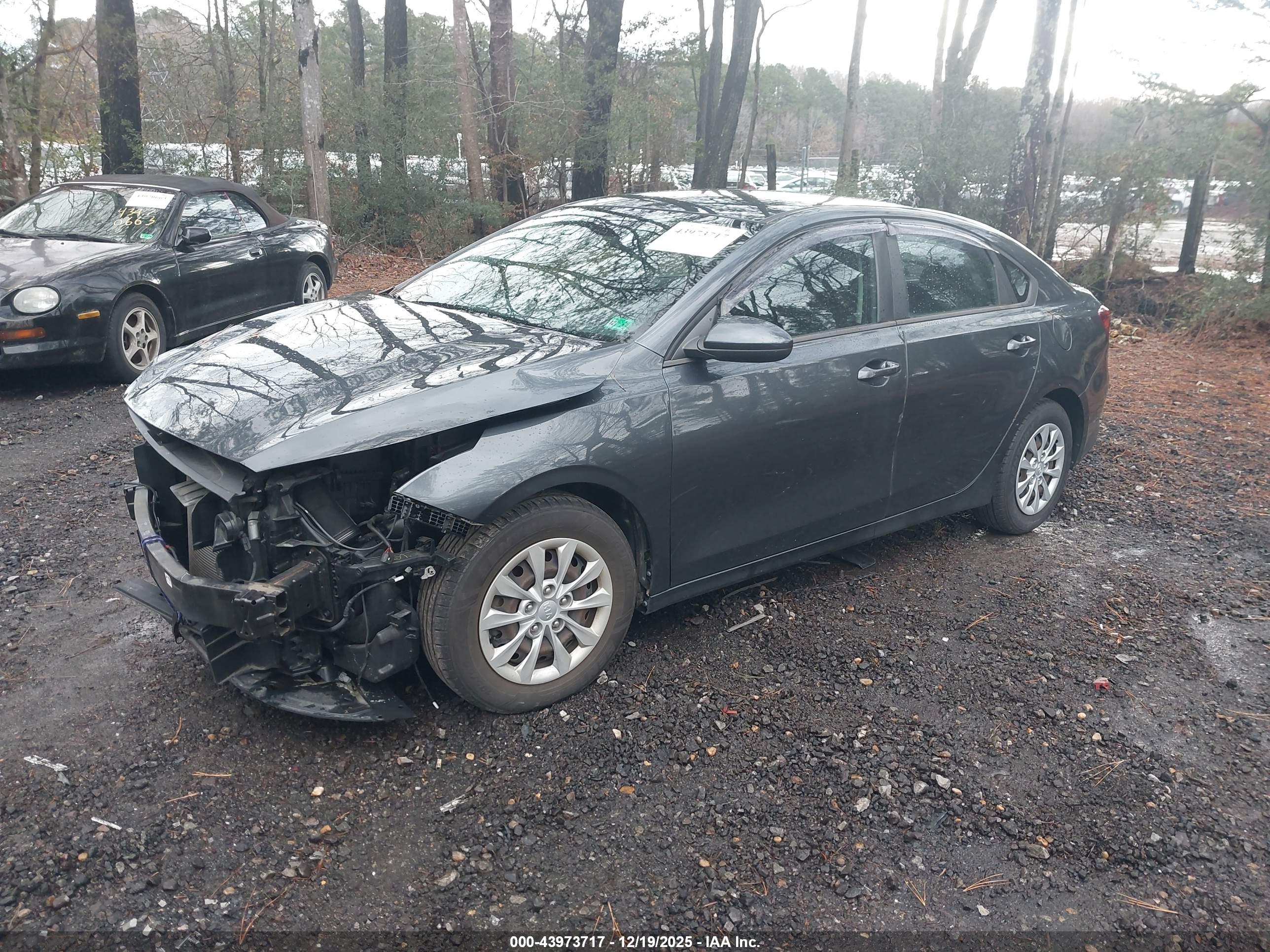 KIA FORTE image 2