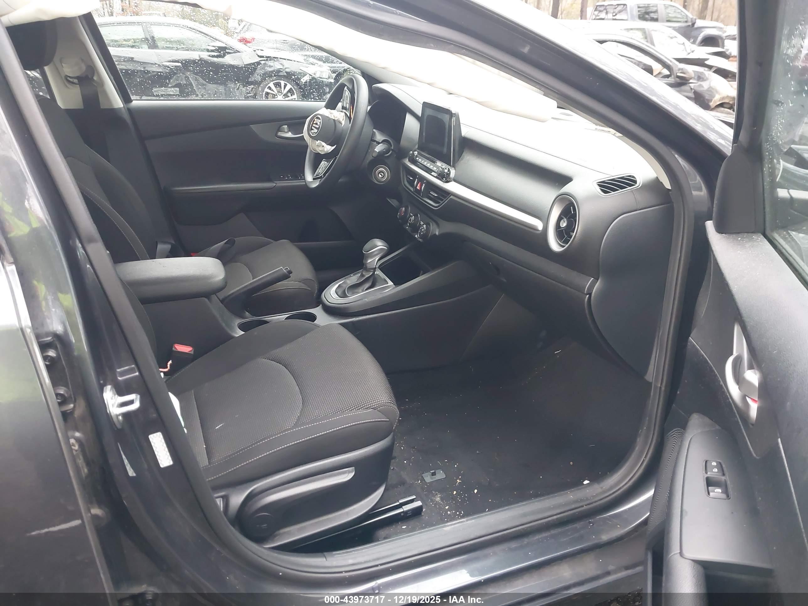 KIA FORTE image 5