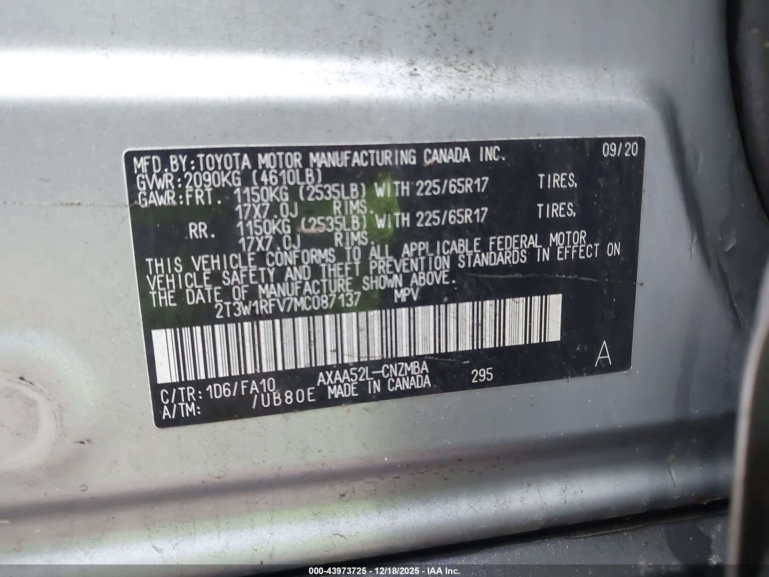TOYOTA RAV4 image 9