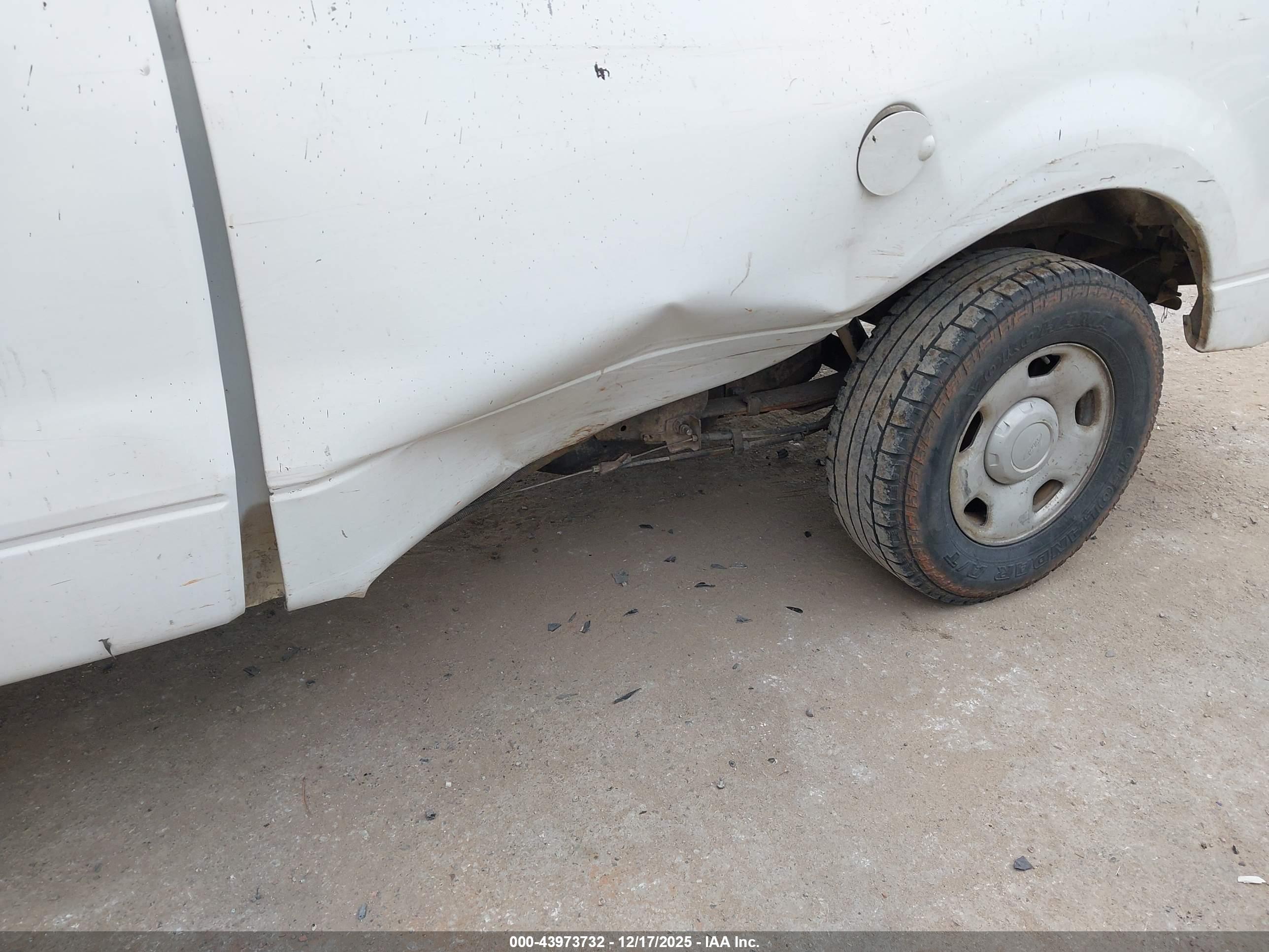 FORD F-150 image 6