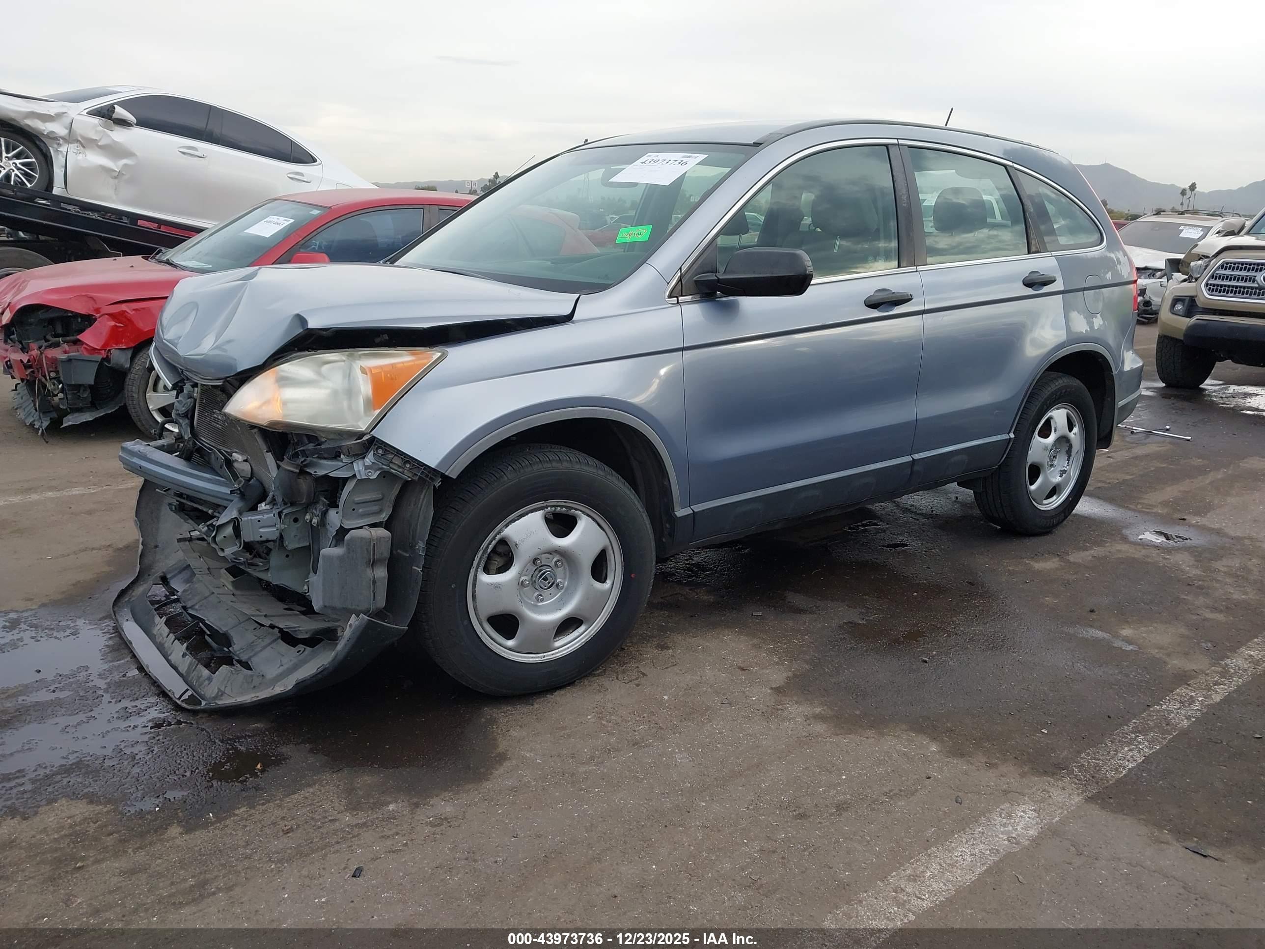 HONDA CR-V image 2