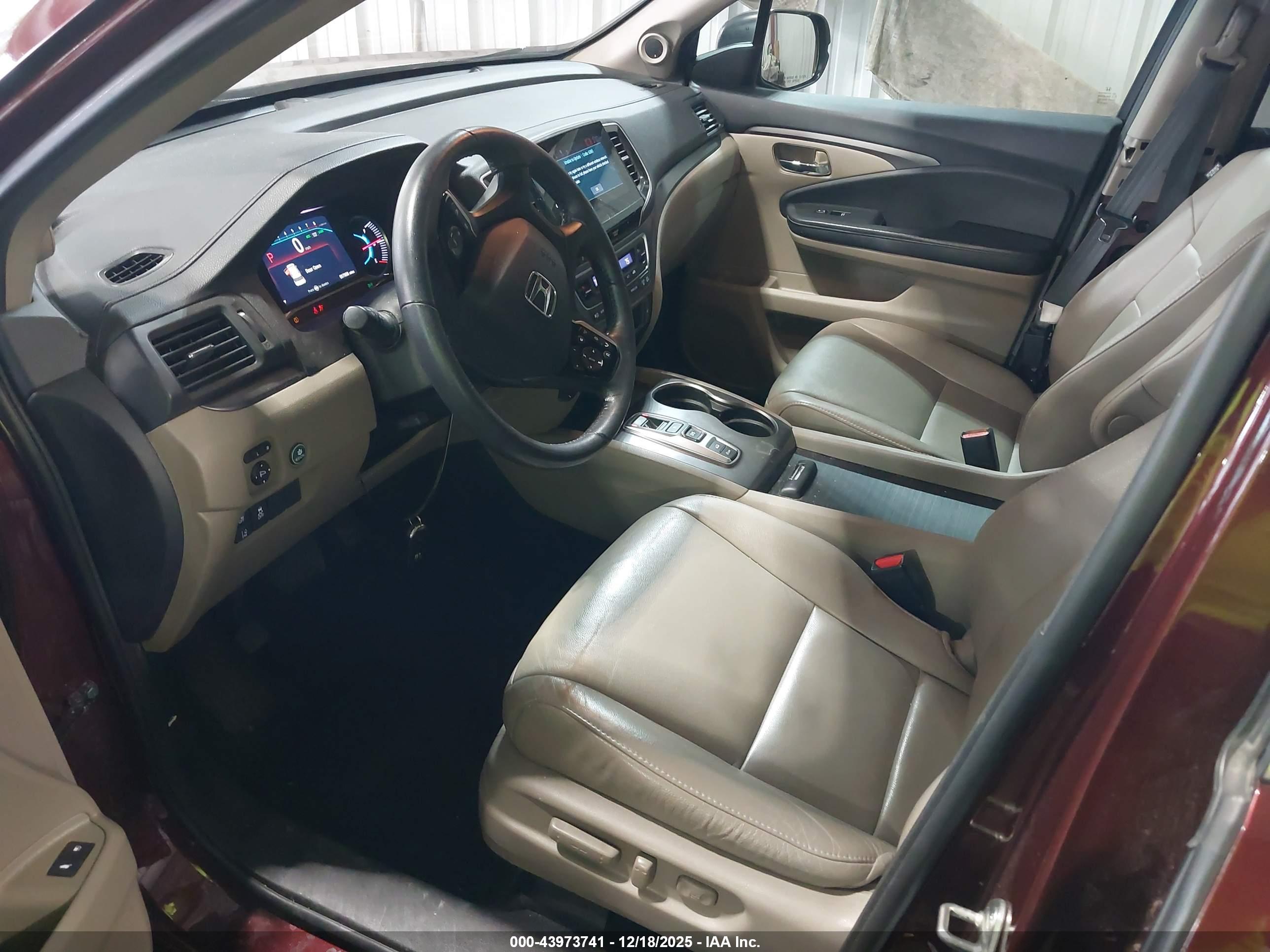 HONDA PILOT image 5