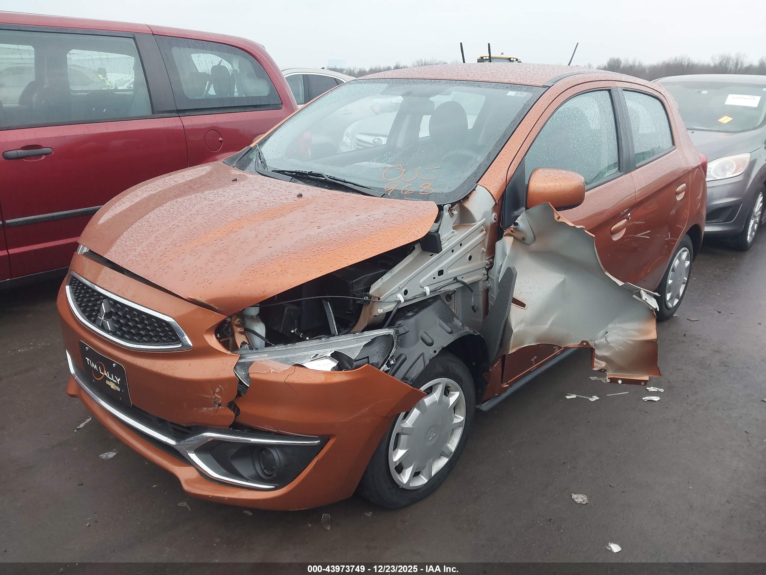 MITSUBISHI MIRAGE image 2