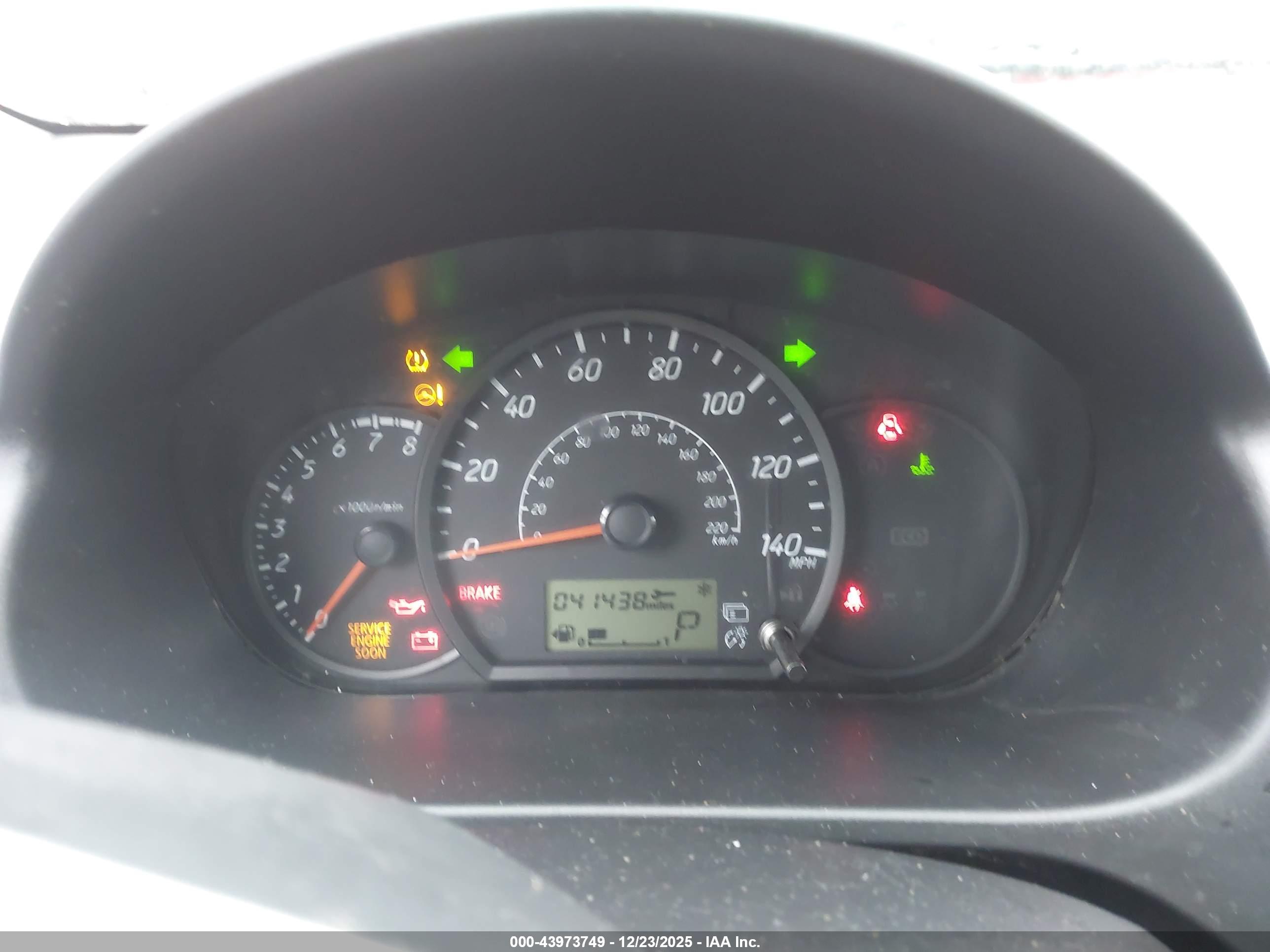 MITSUBISHI MIRAGE image 7