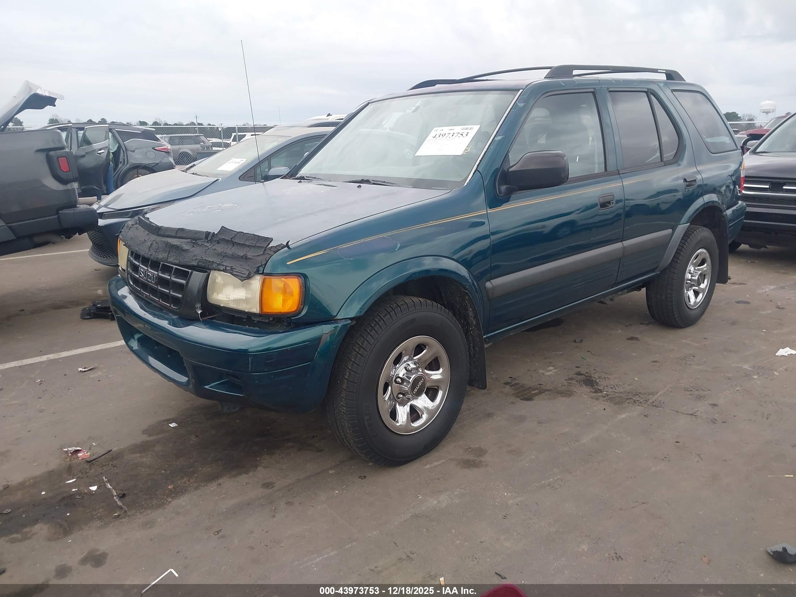 ISUZU RODEO image 2
