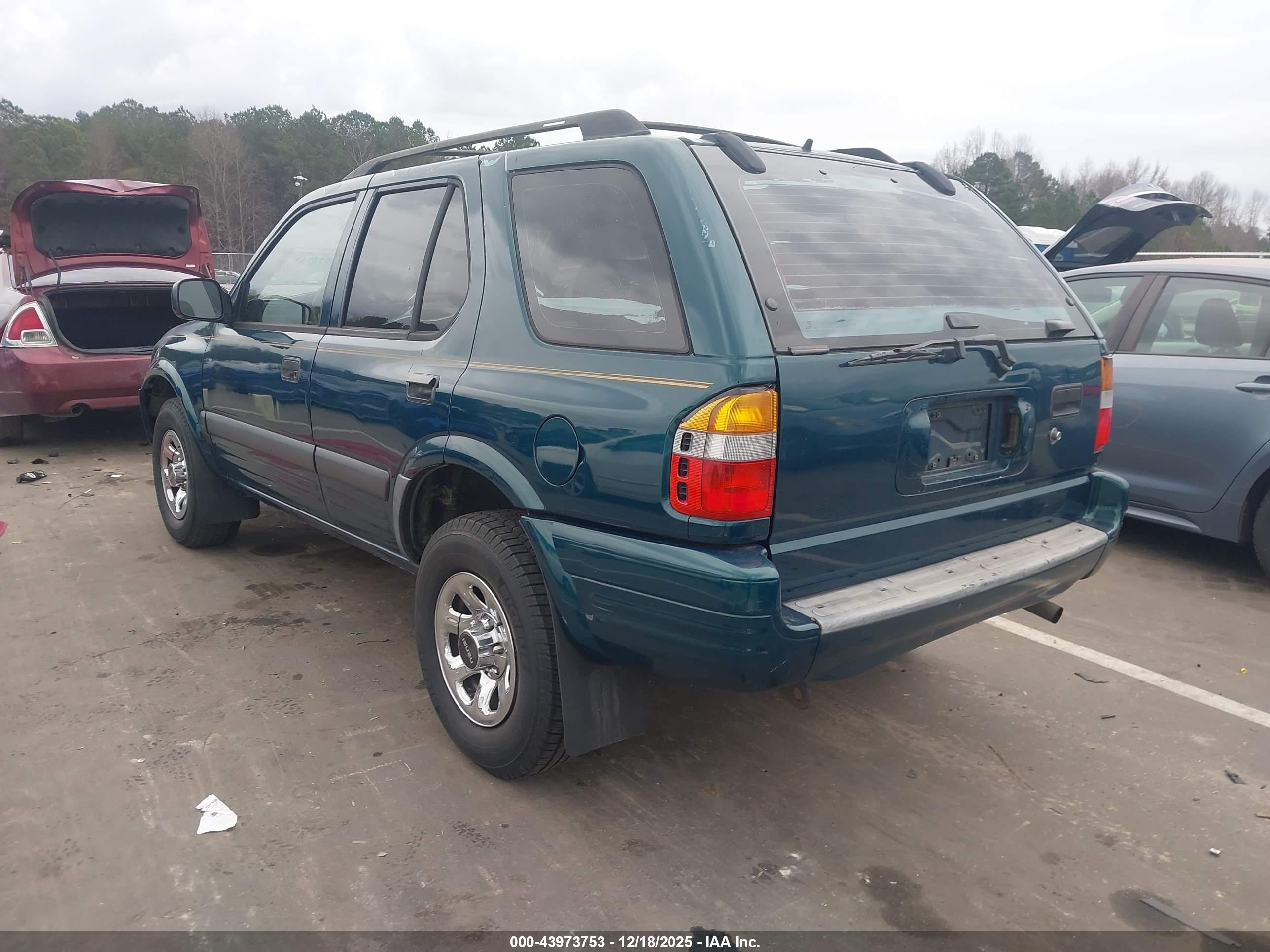 ISUZU RODEO image 3