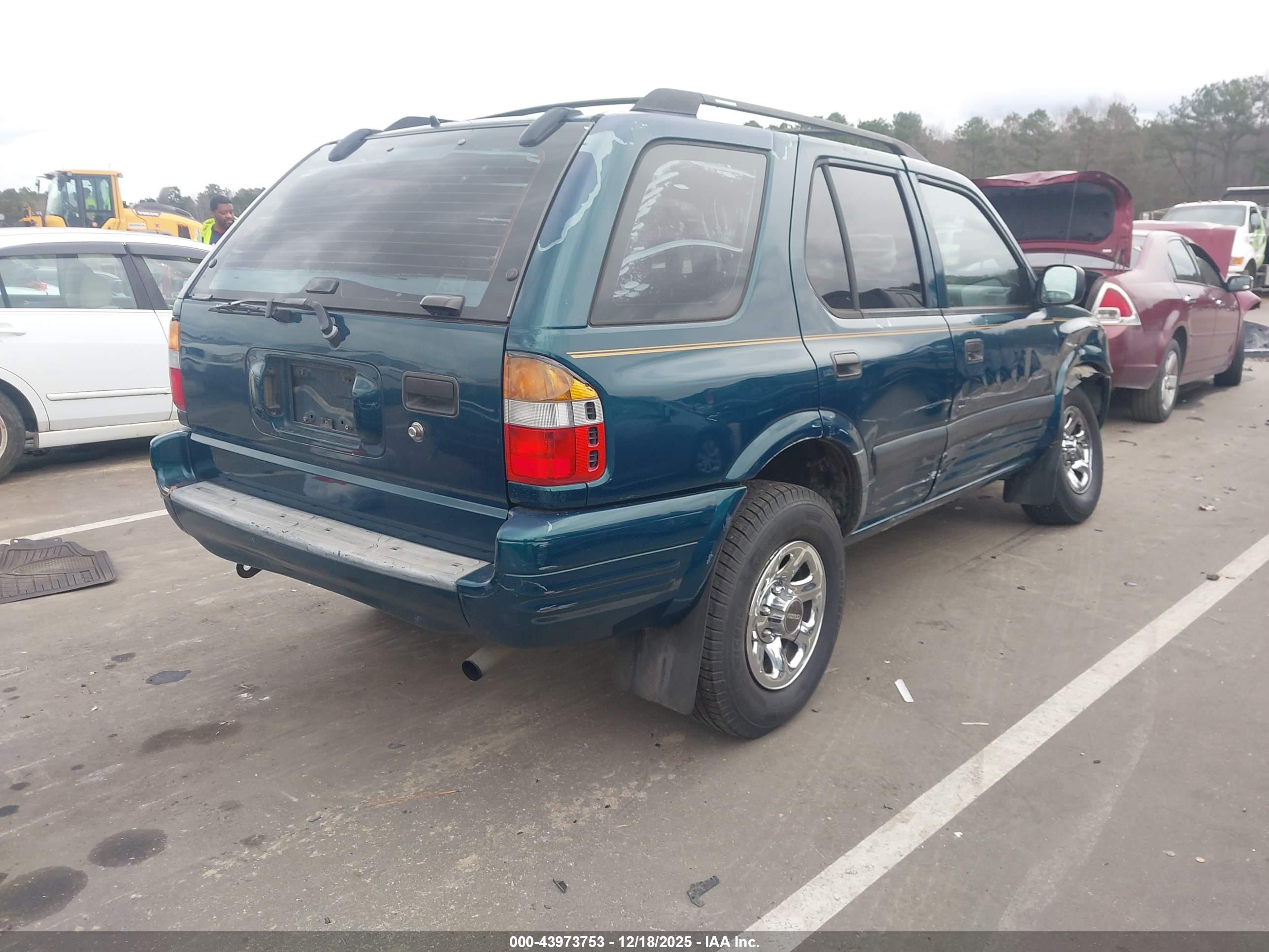 ISUZU RODEO image 4