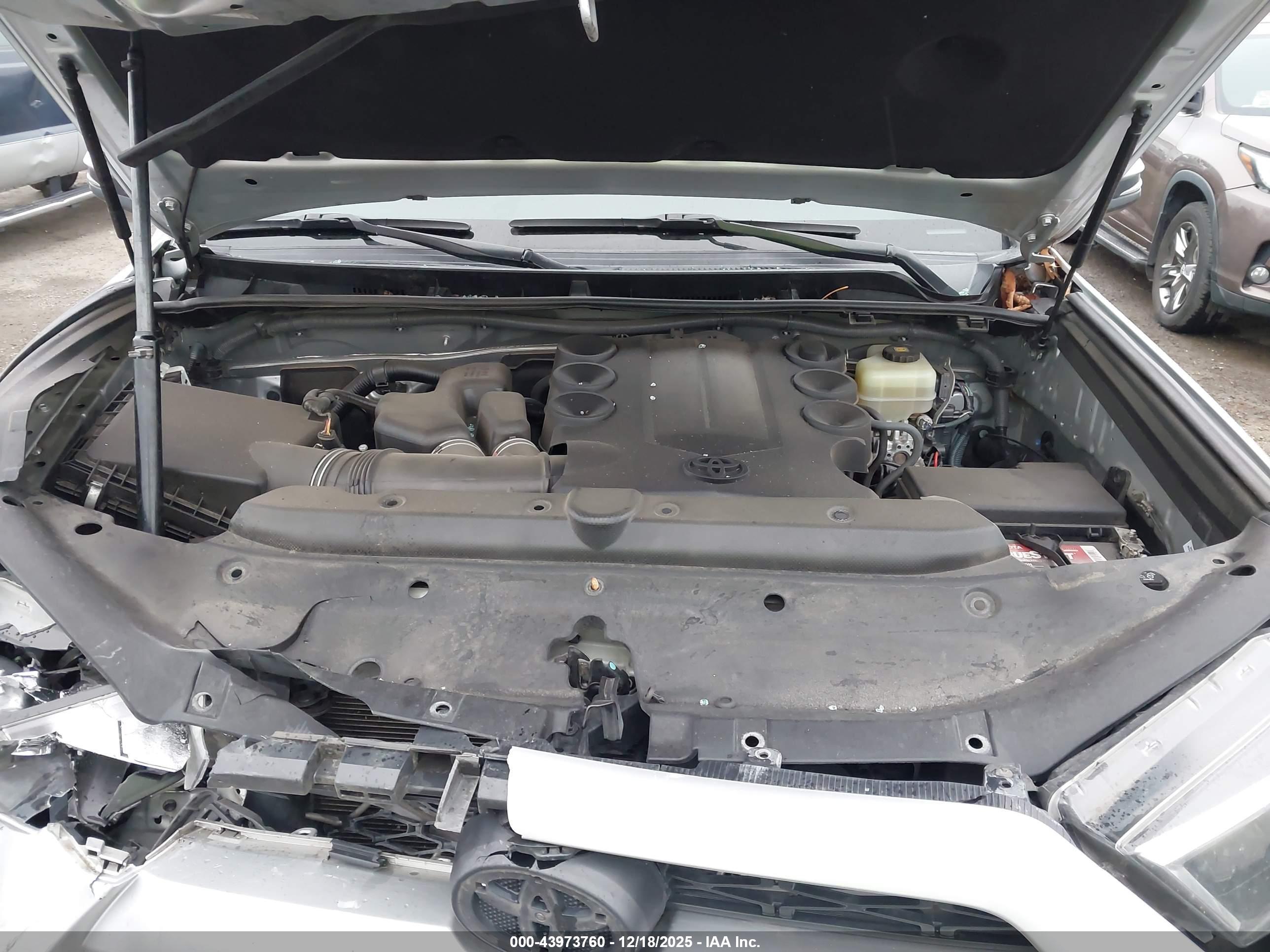 TOYOTA 4RUNNER image 10