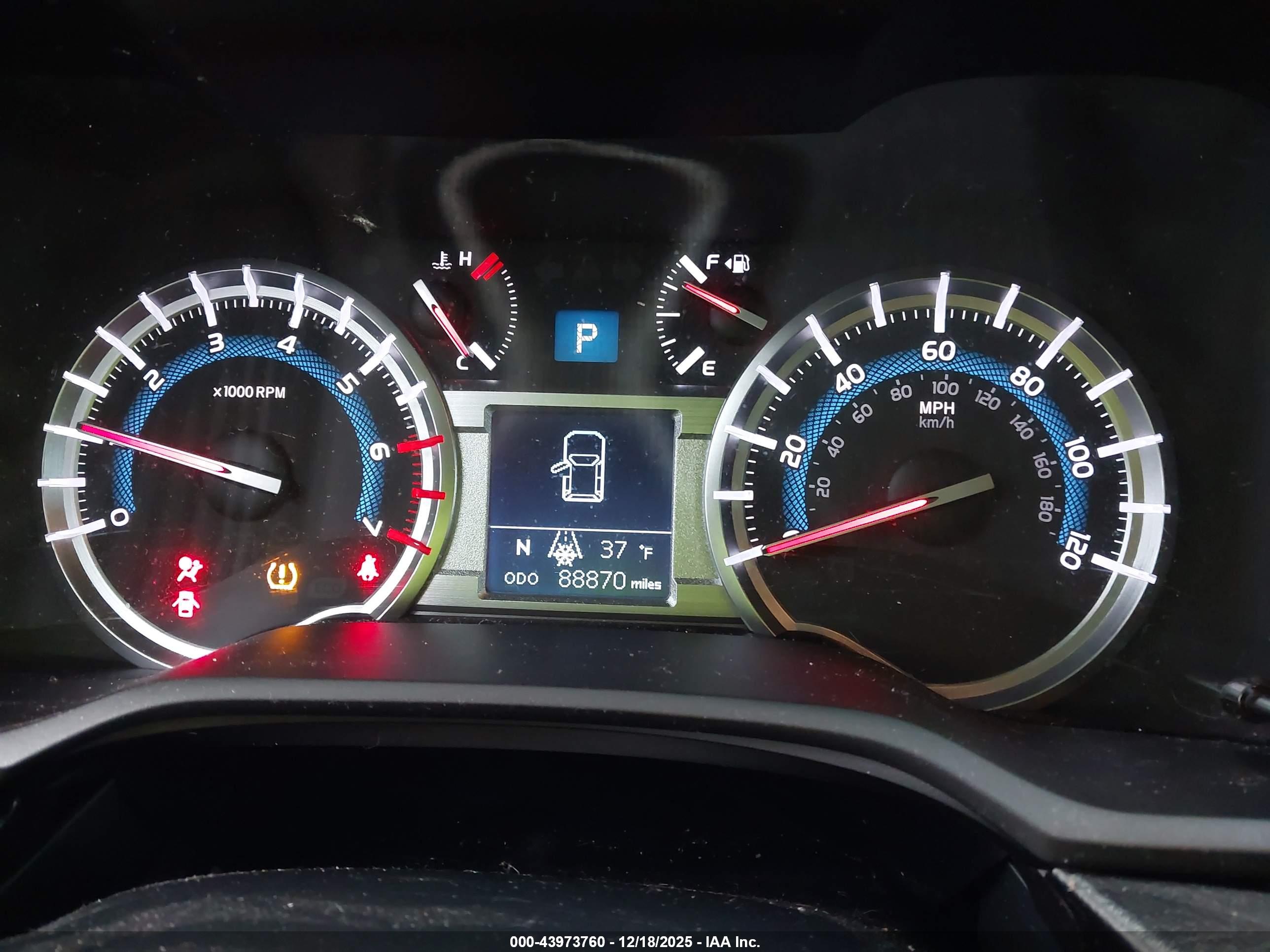 TOYOTA 4RUNNER image 7