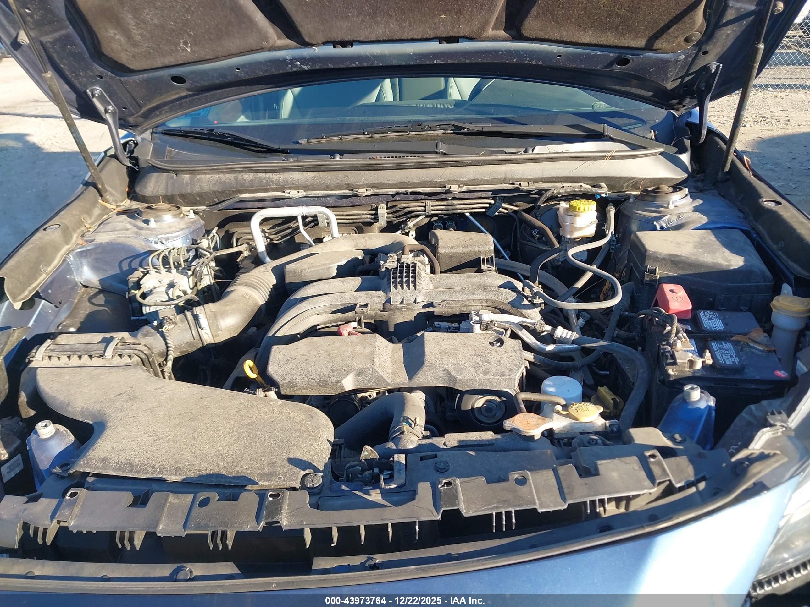 SUBARU OUTBACK image 10