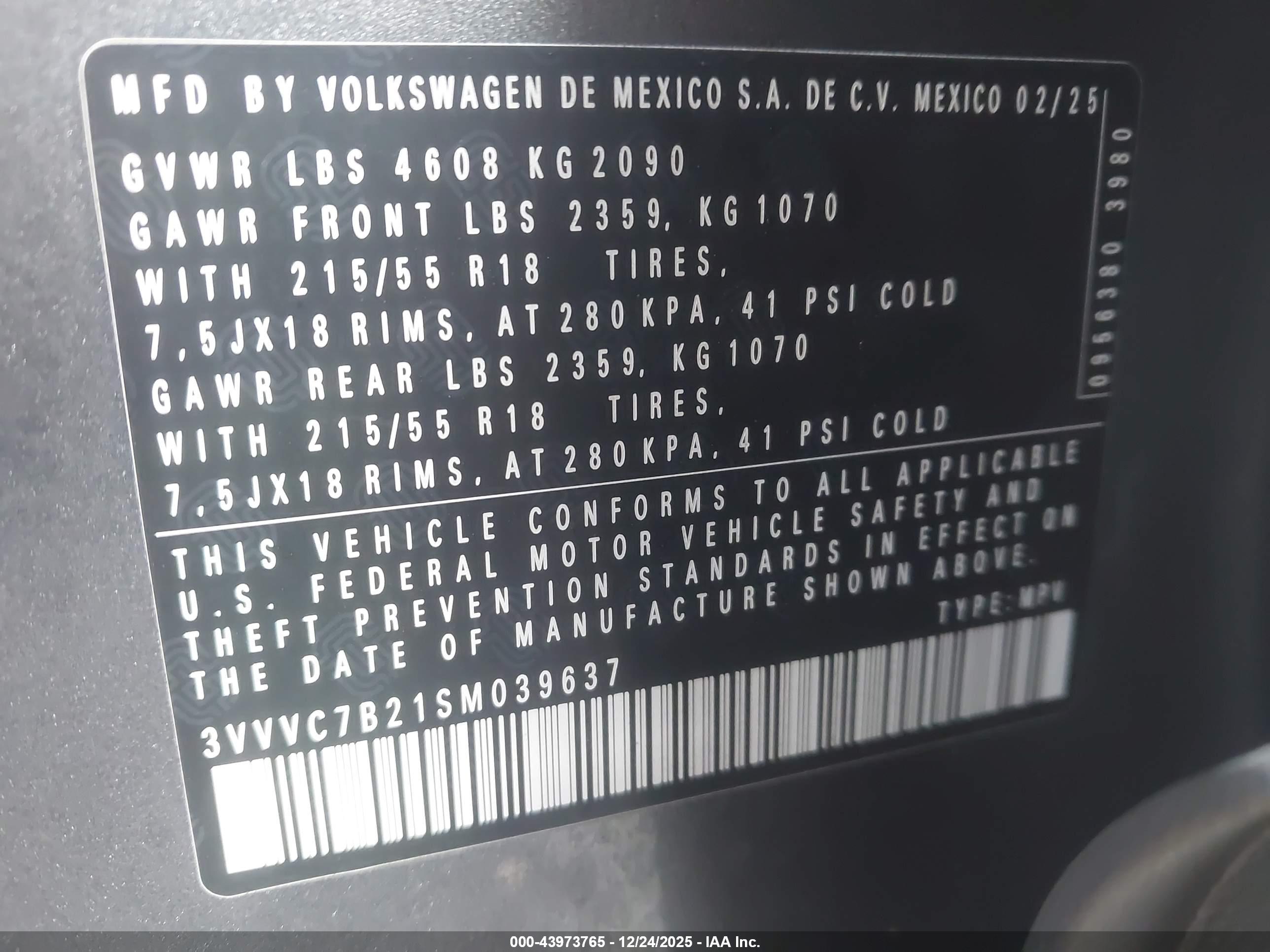 VOLKSWAGEN TAOS image 9